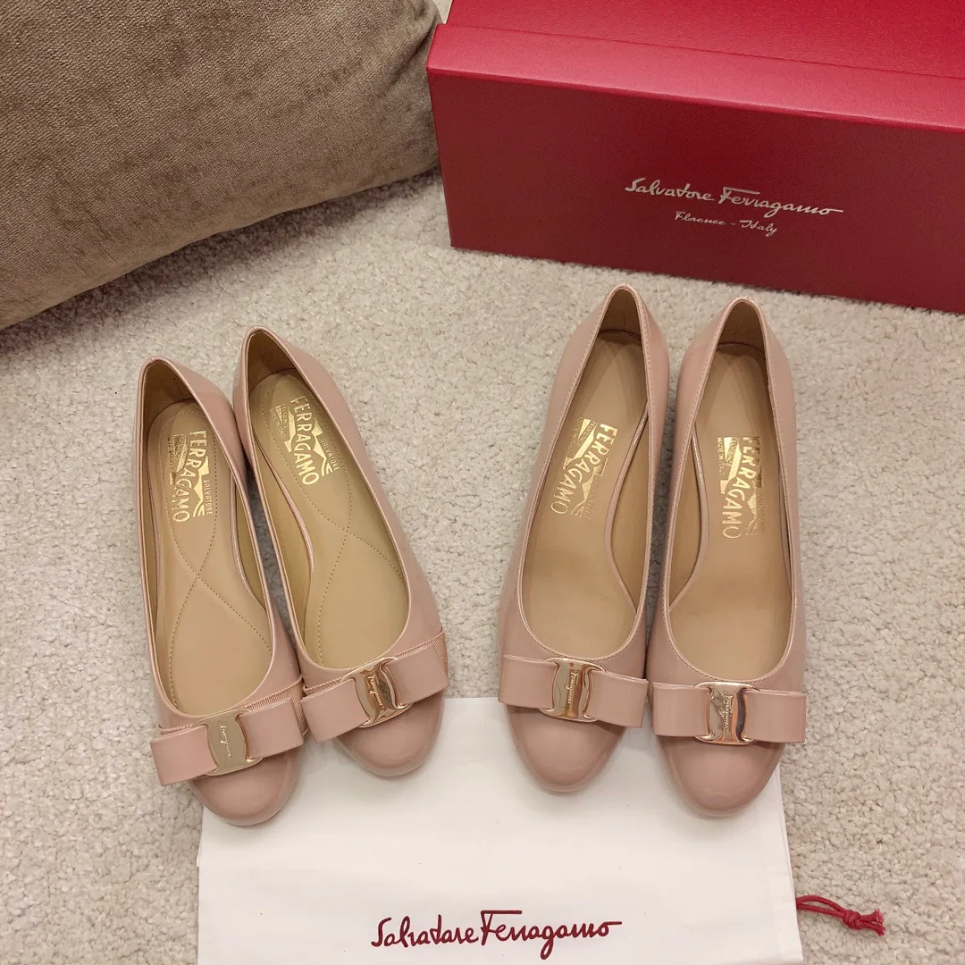 Туфли Женские Salvatore Ferragamo 11899404