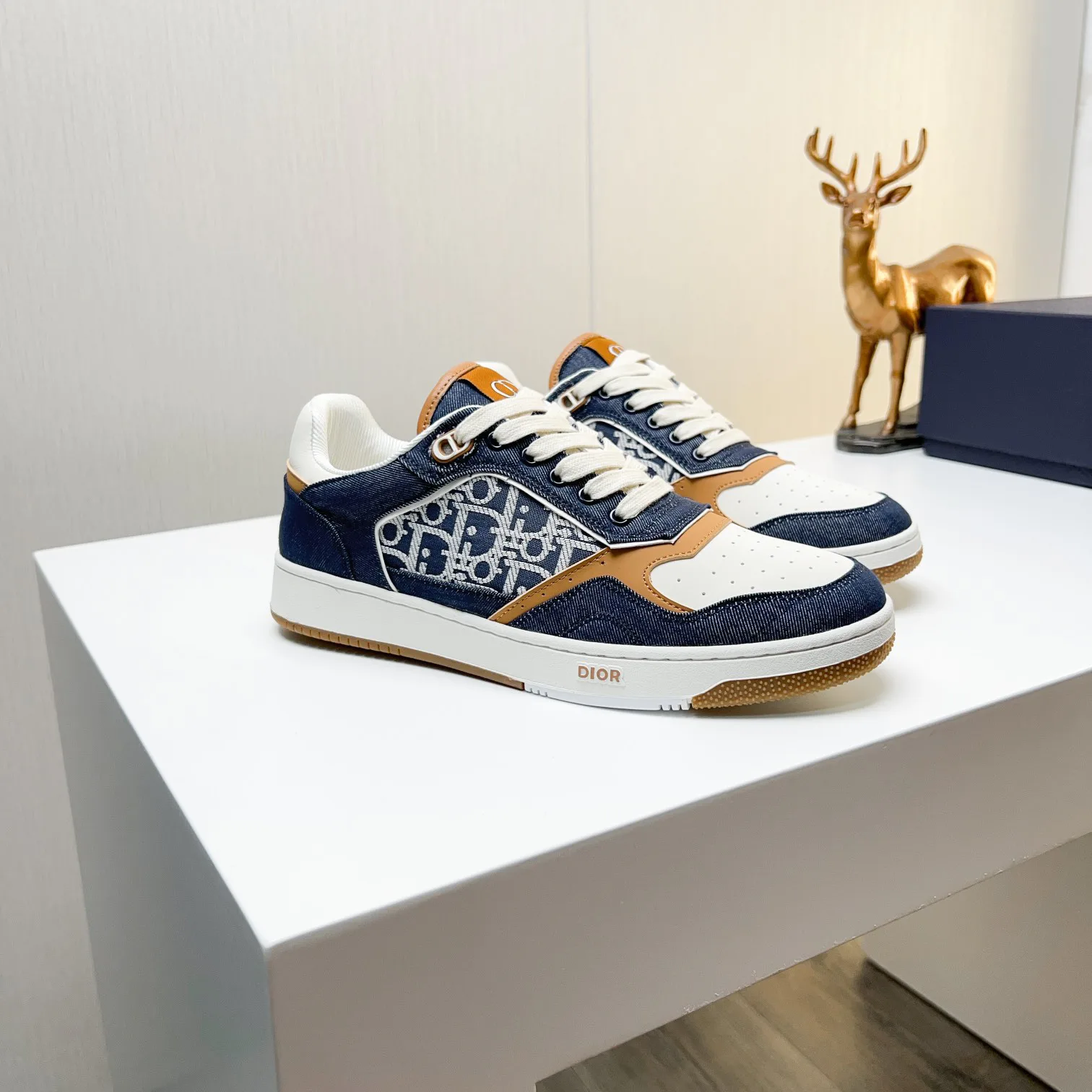 Кроссовки Женские Christian Dior 283940