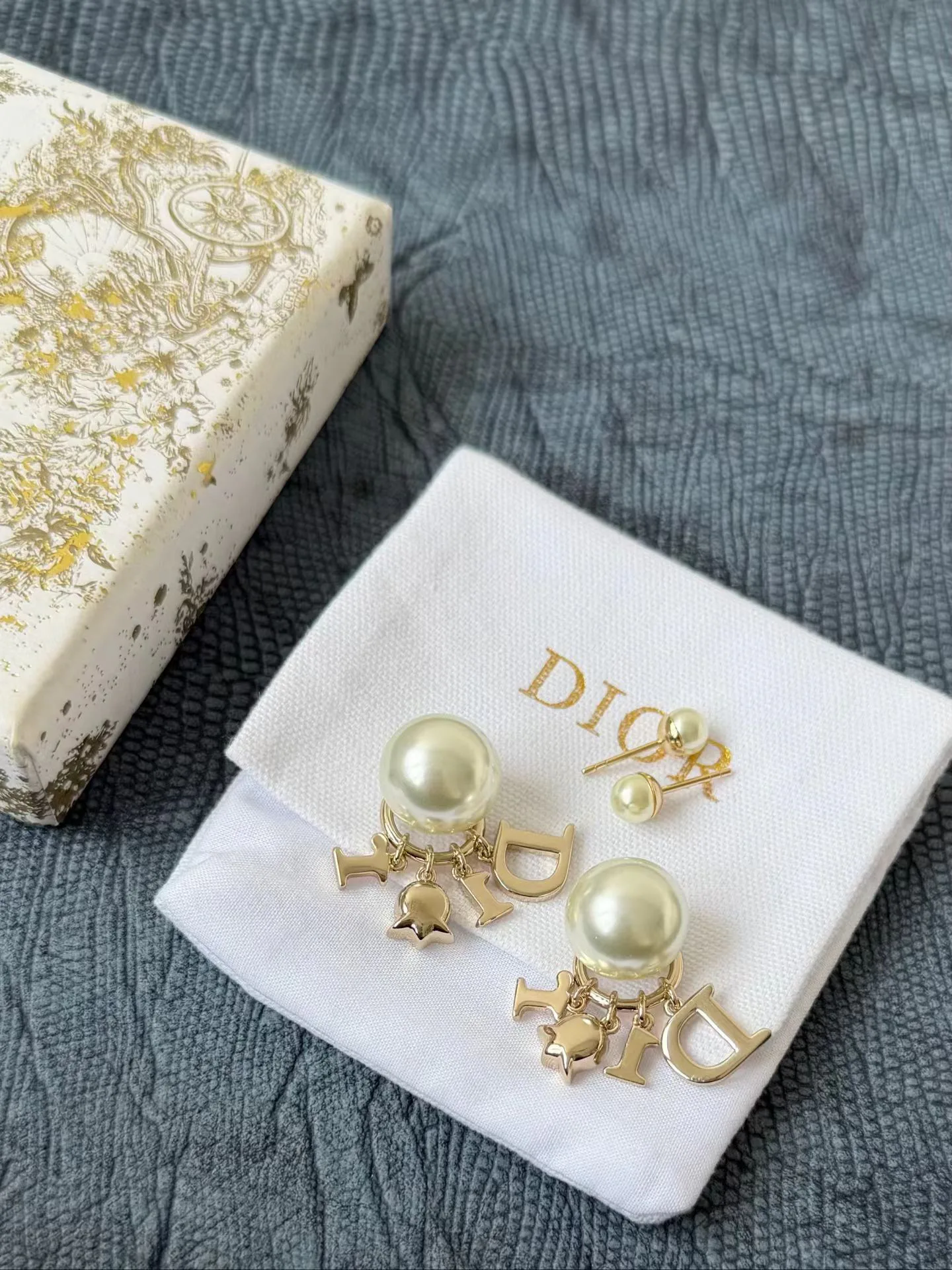 Бижутерия Christian Dior 18122876
