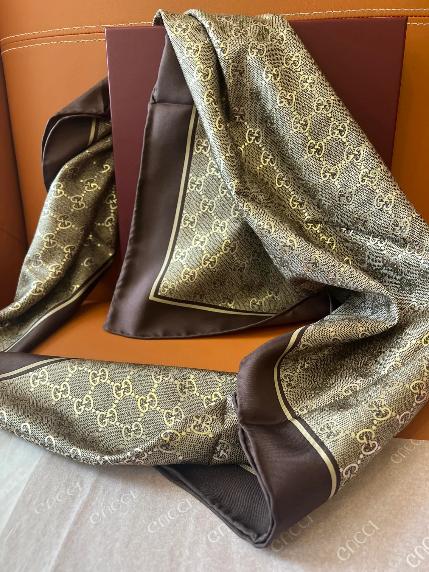 Платки Gucci 3028065