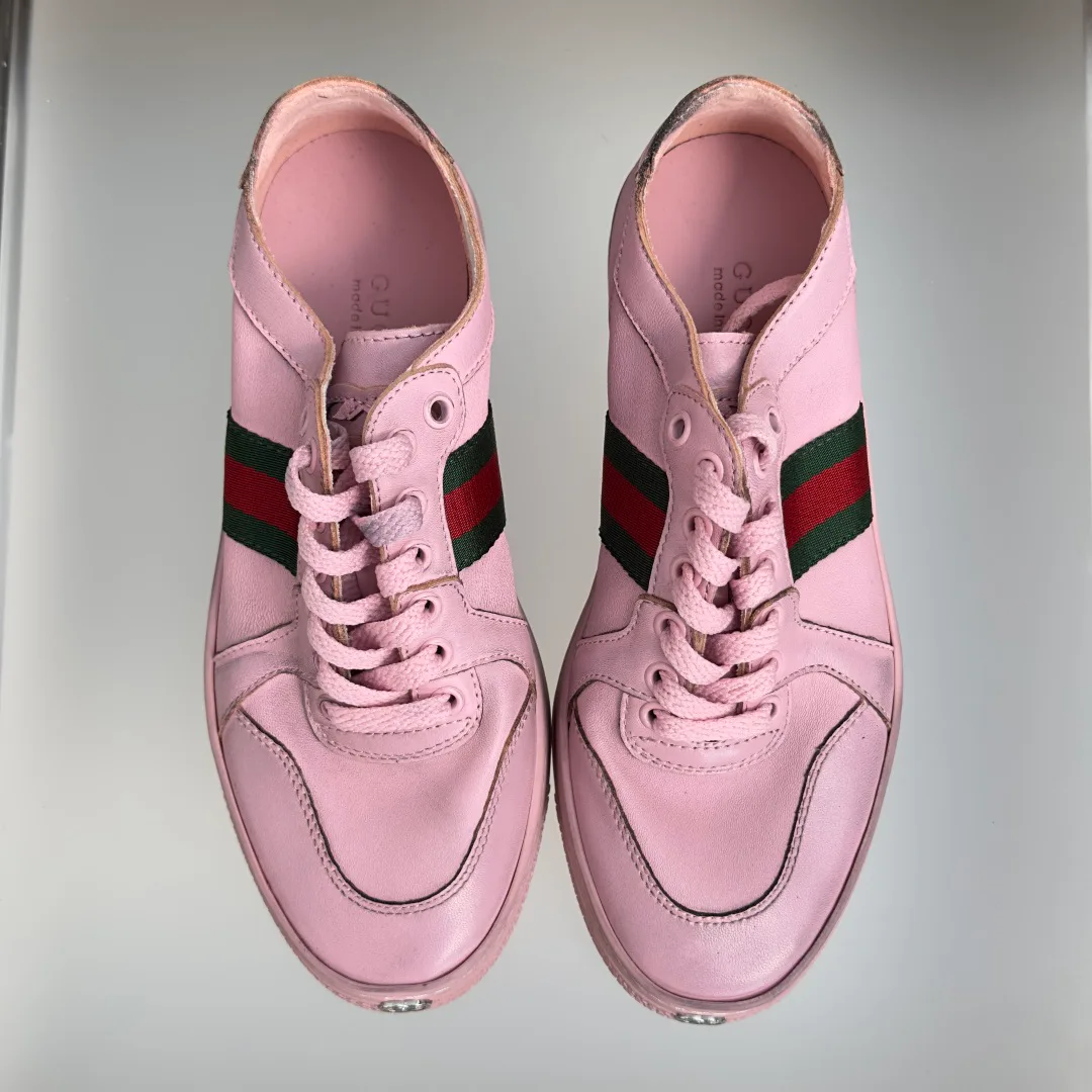 Кроссовки Женские Gucci 19547651