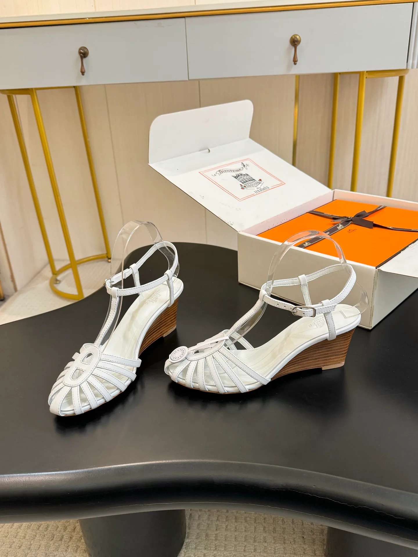 Босоножки Женские Hermes 17617904