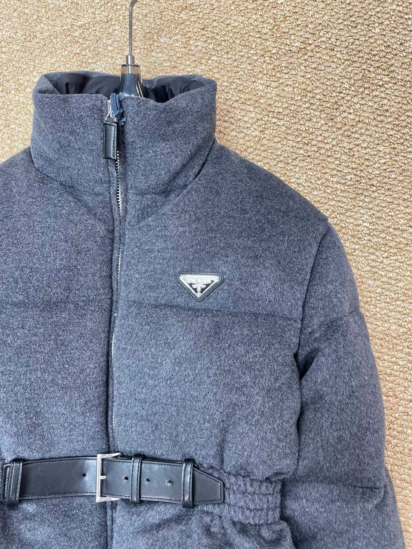 Куртки И Пуховики Женские Prada 146675