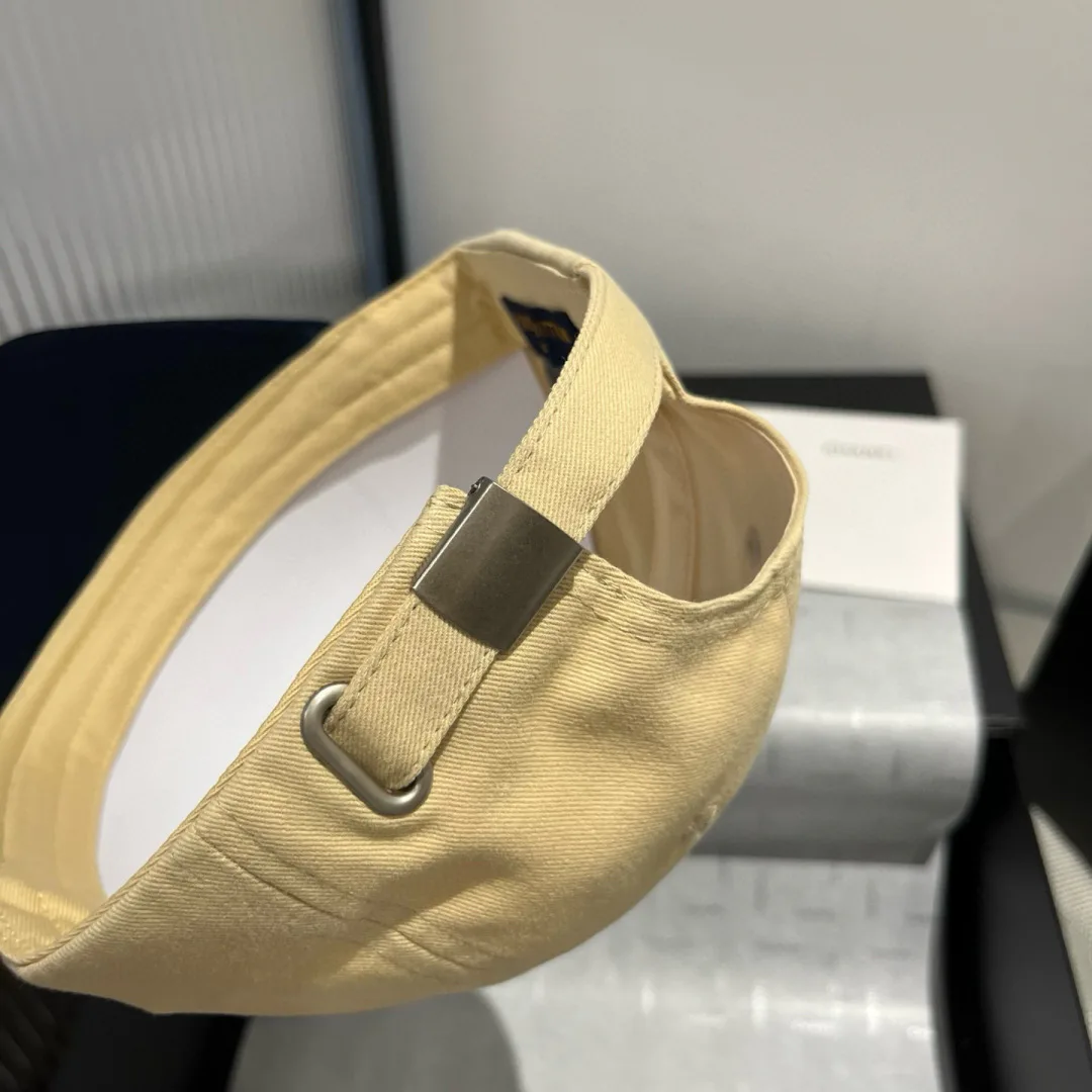 Головные Уборы Louis Vuitton 24927