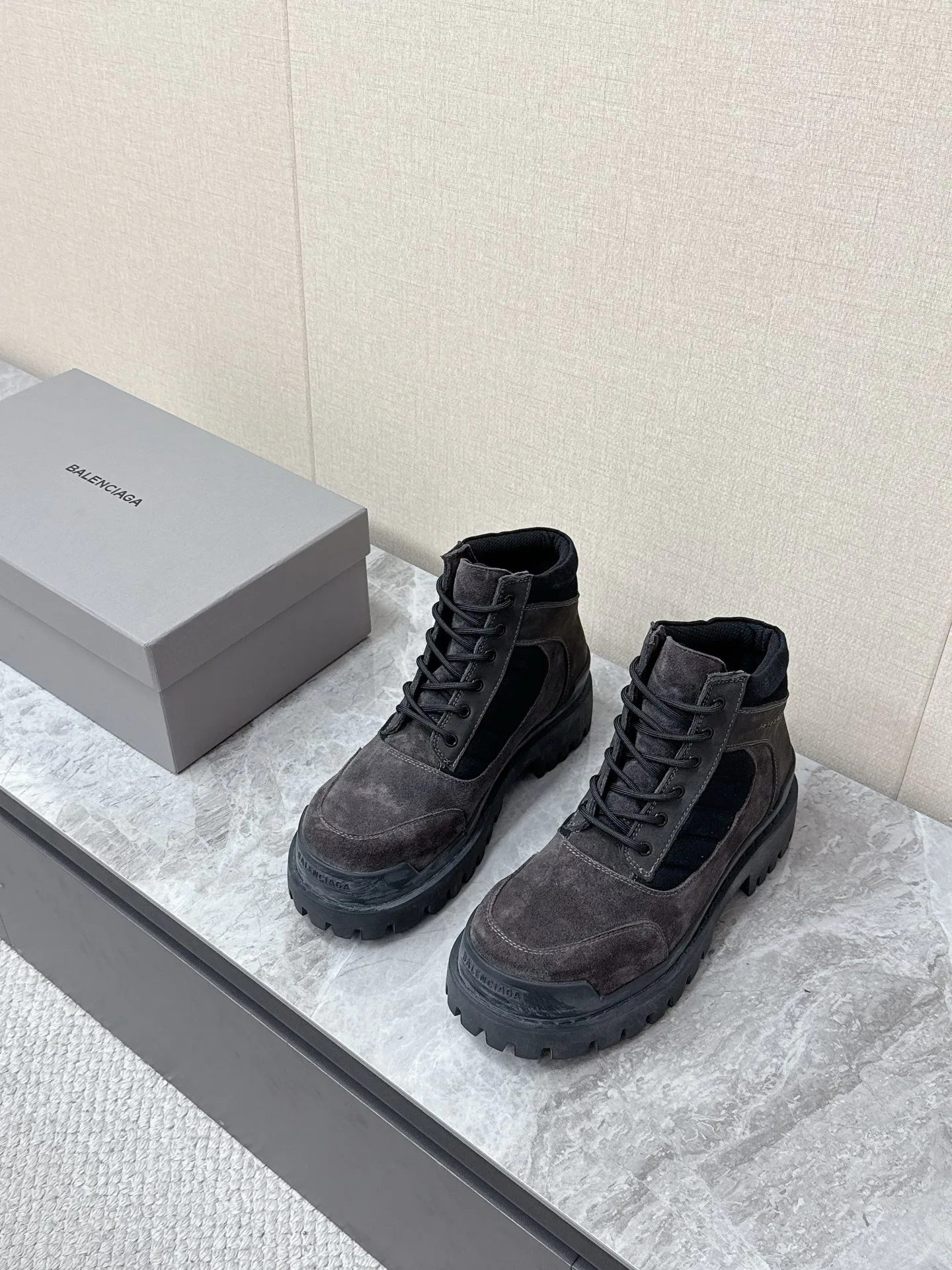 Ботинки Женские Balenciaga 13249553
