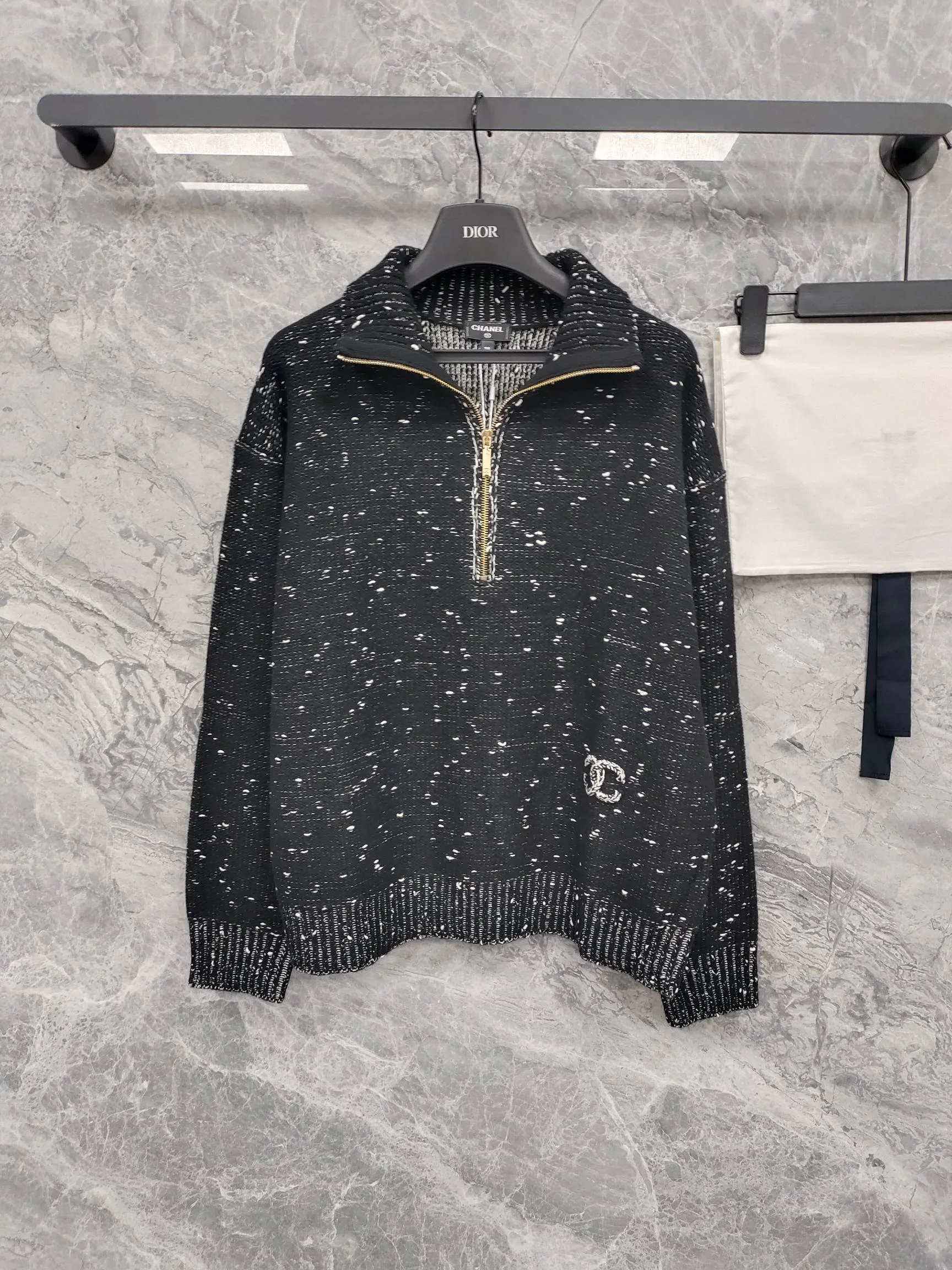 Джемперы И Свитеры Женские Chanel 18743654