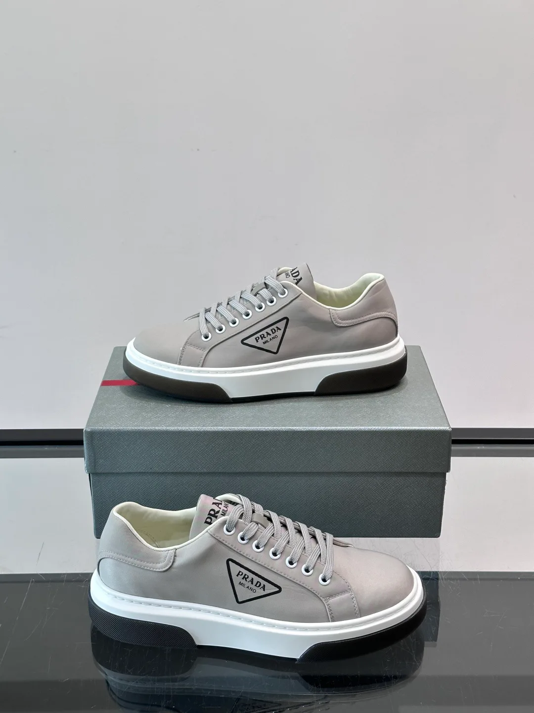 Кроссовки Мужские Prada 17913733
