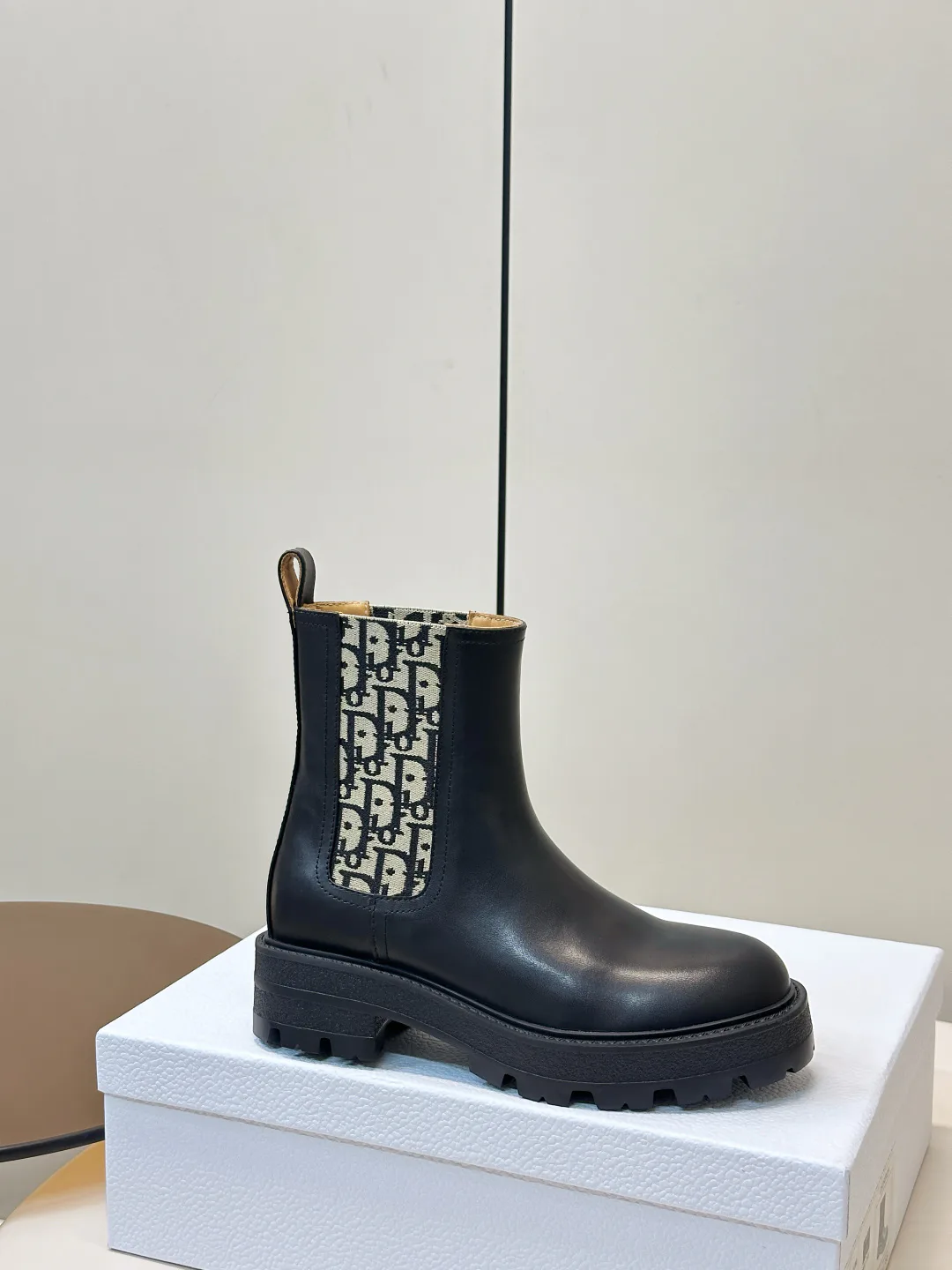Ботинки Женские Christian Dior 17946594
