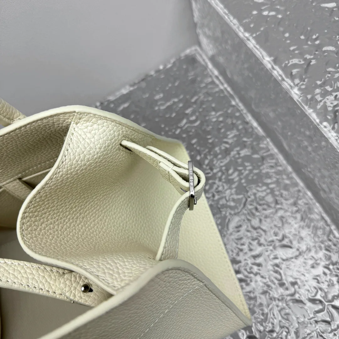 Классические Сумки Женские The Row 321947