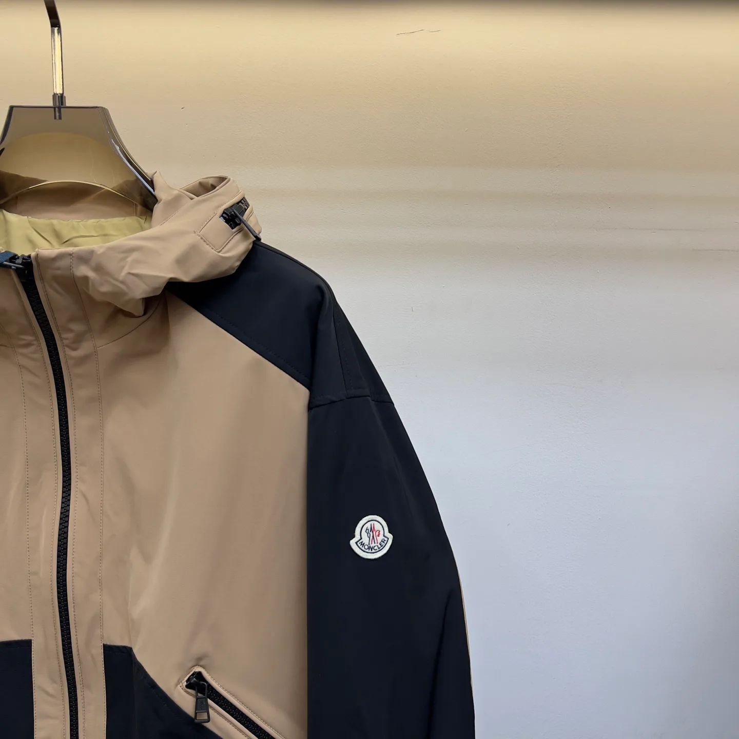 Куртки И Пуховики Мужские Moncler 146090