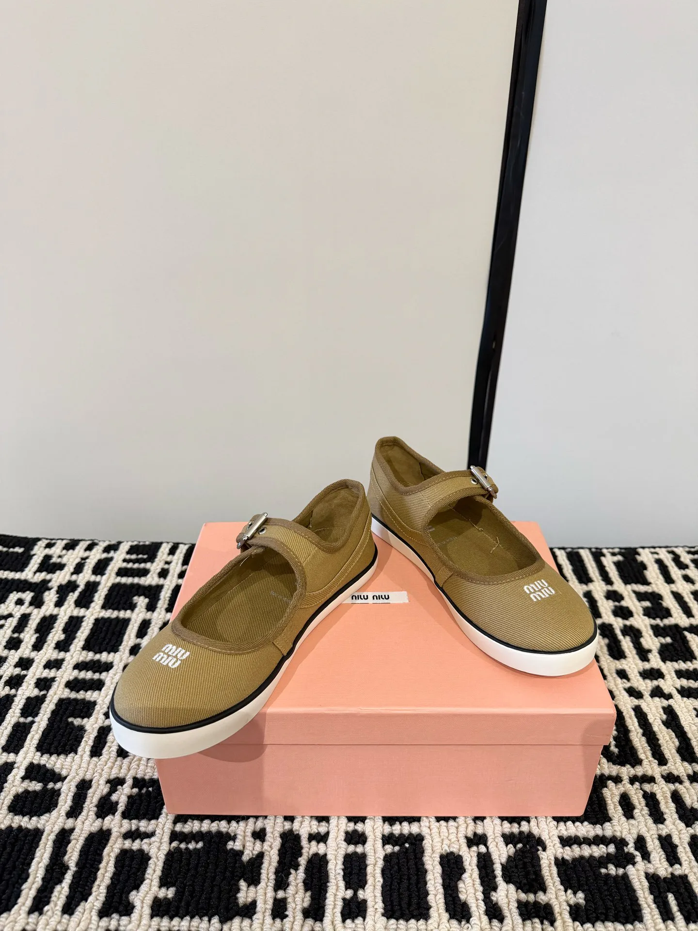 Туфли Женские Miu Miu 13468962