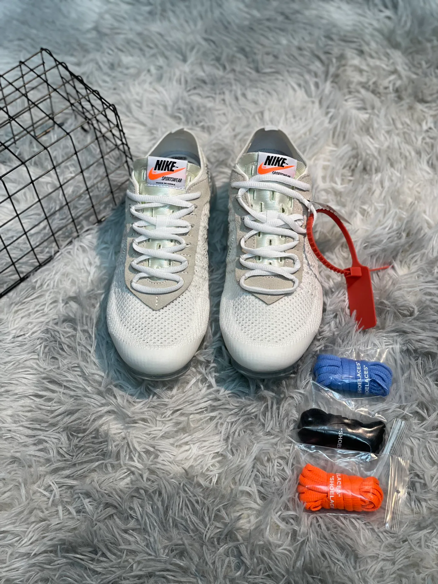 Кроссовки Женские Nike 24307