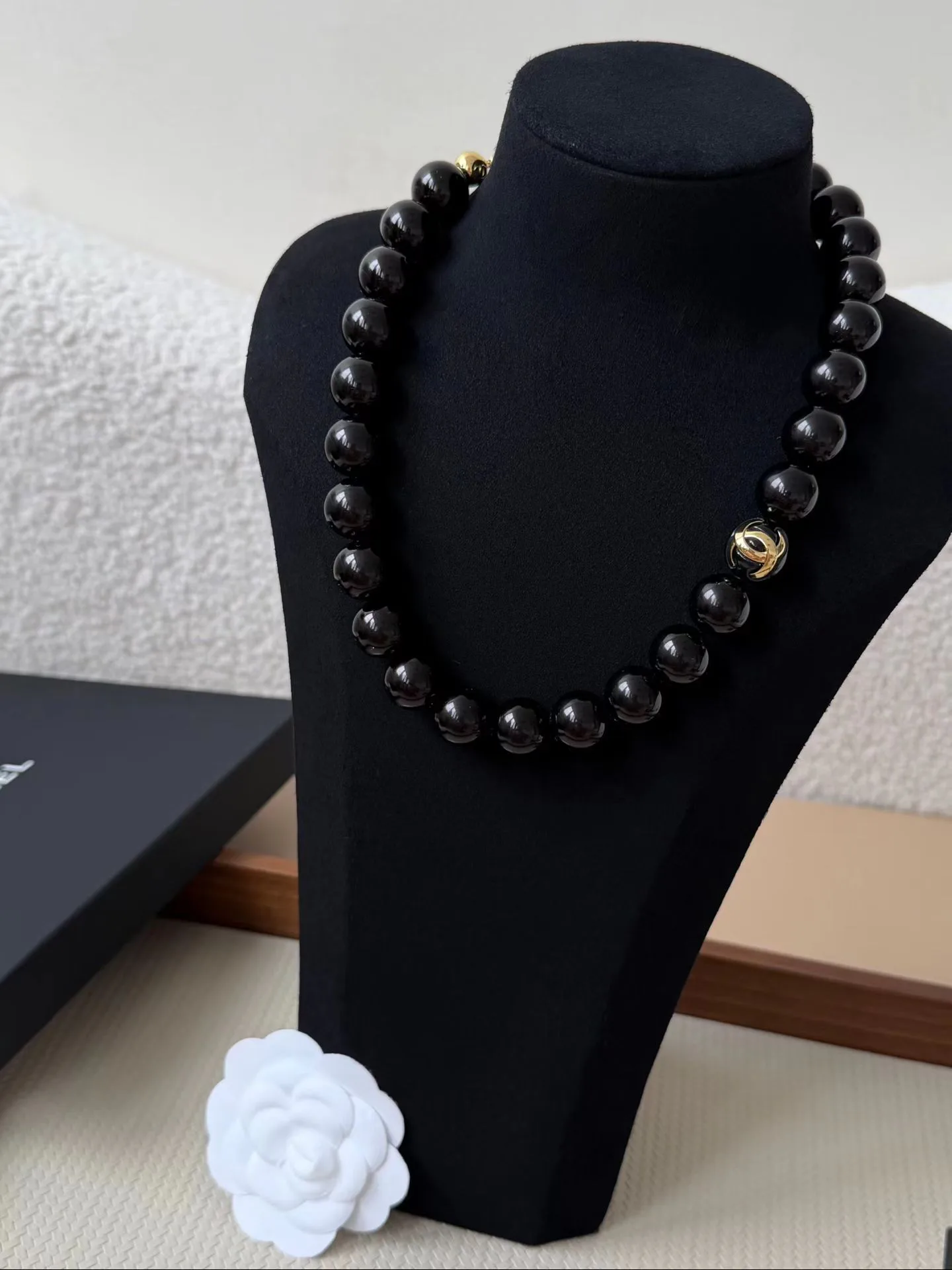 Бижутерия Chanel 18122524