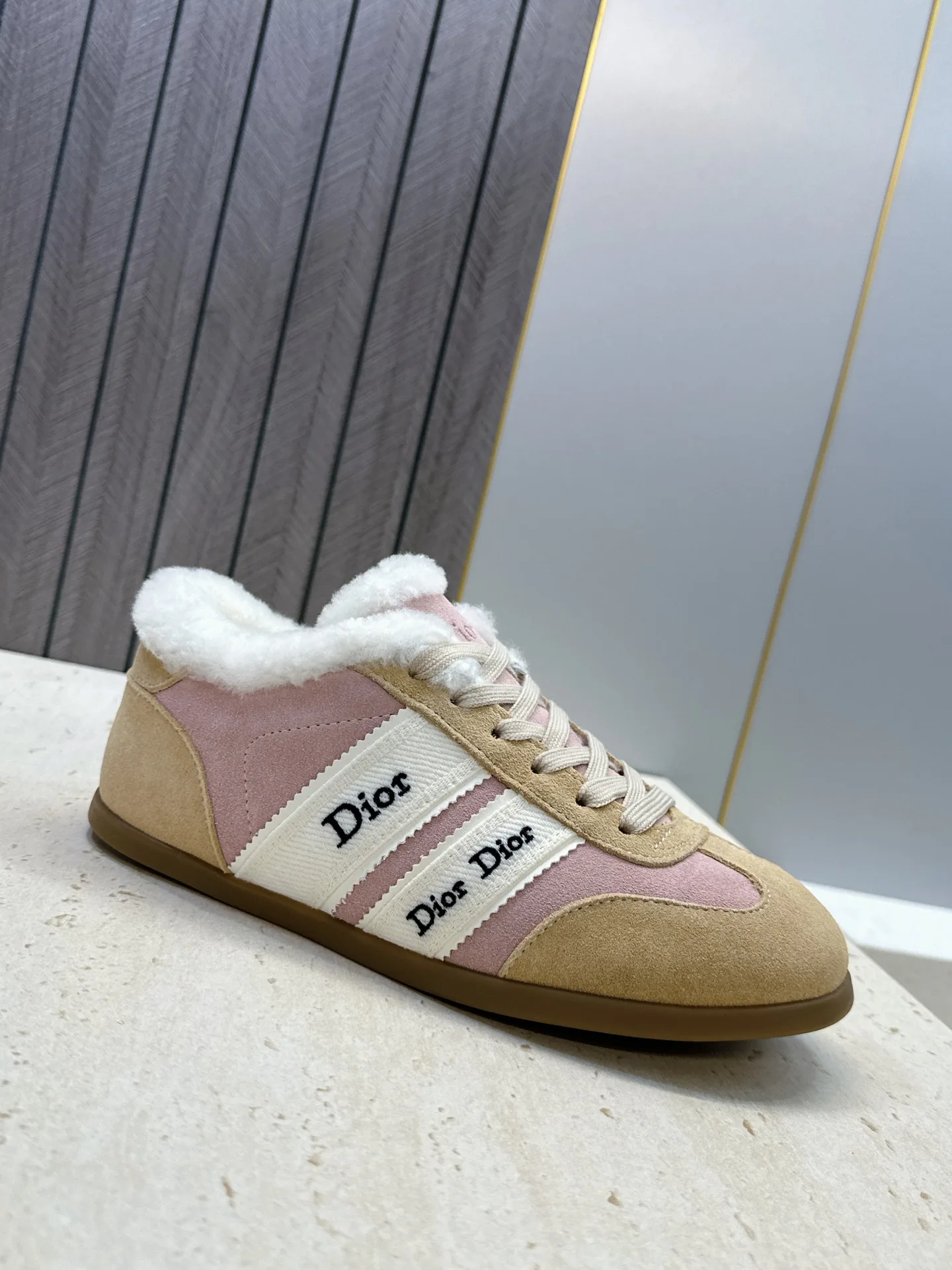 Кроссовки Женские Christian Dior 18247834