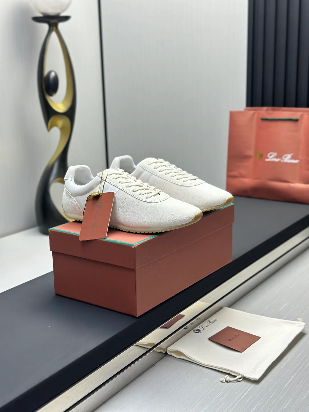 Кроссовки Женские Loro Piana 17505885