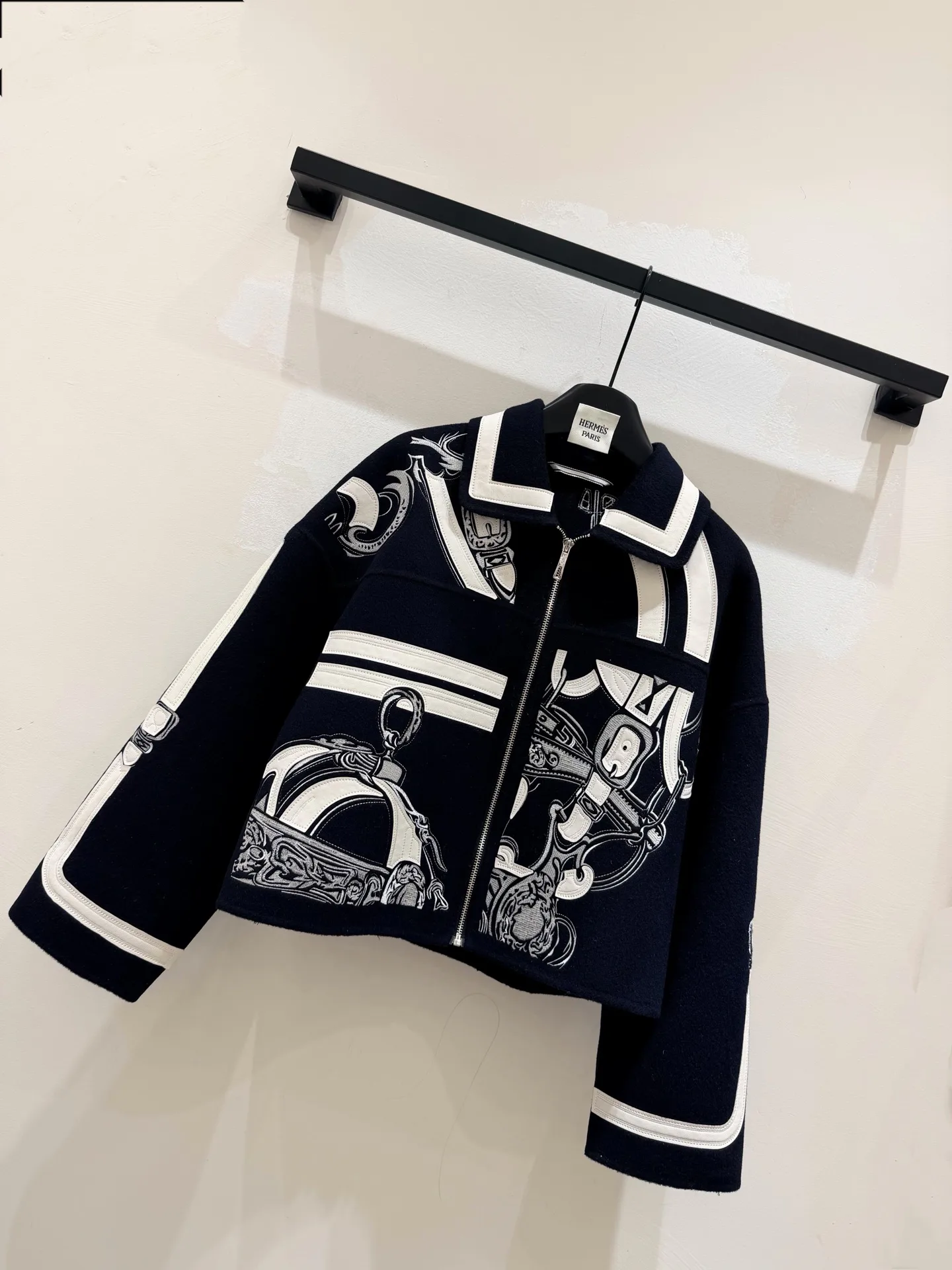 Куртки И Пуховики Женские Hermes 5876333
