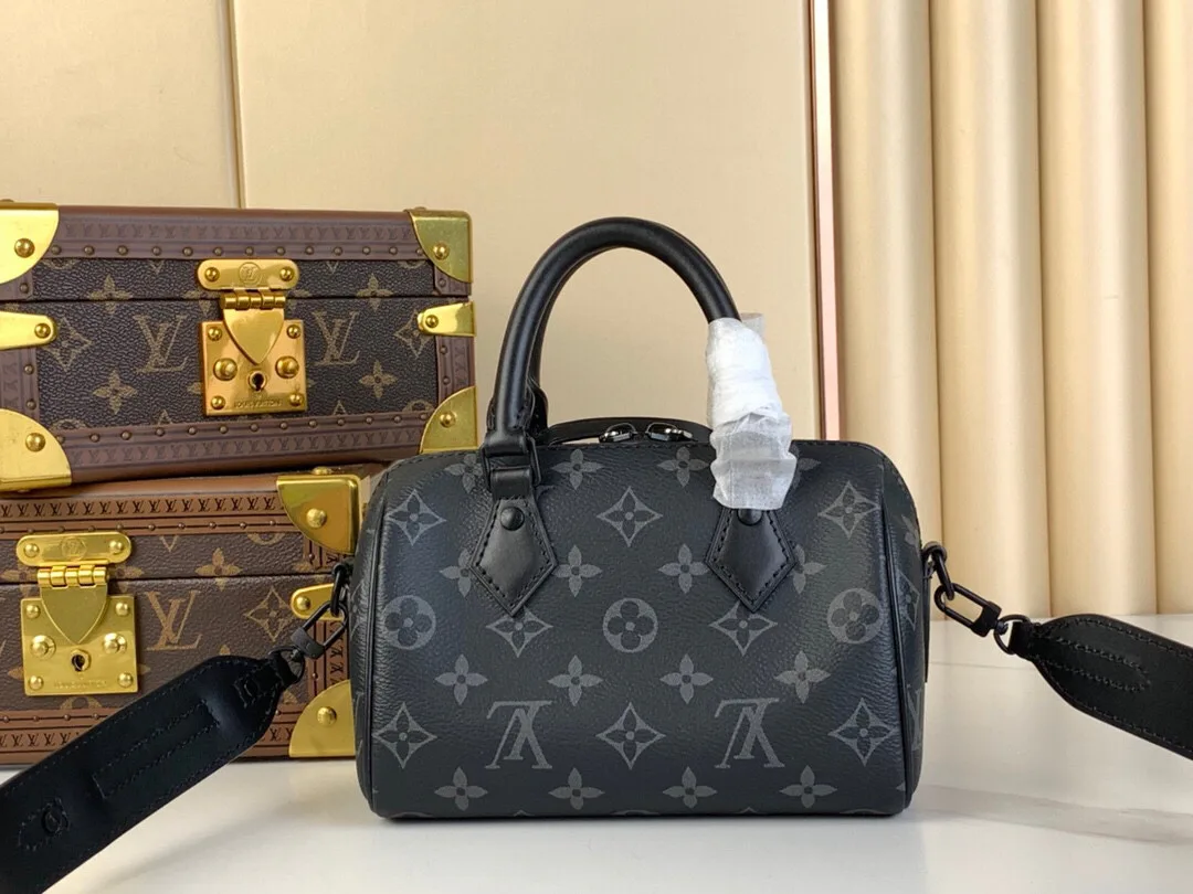 Сумки На Ремне Женские Louis Vuitton 18227597