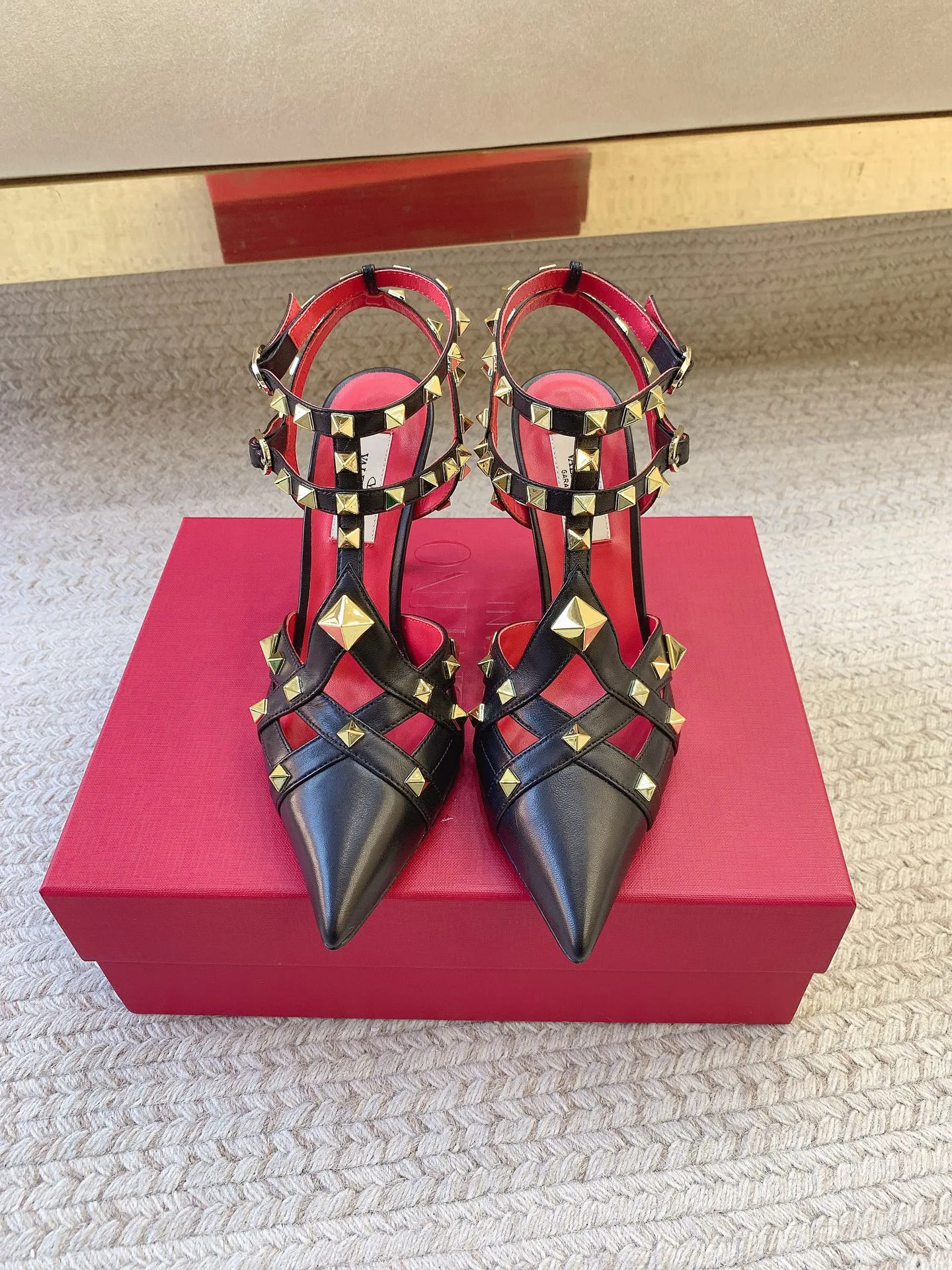 Босоножки Женские Valentino 950857