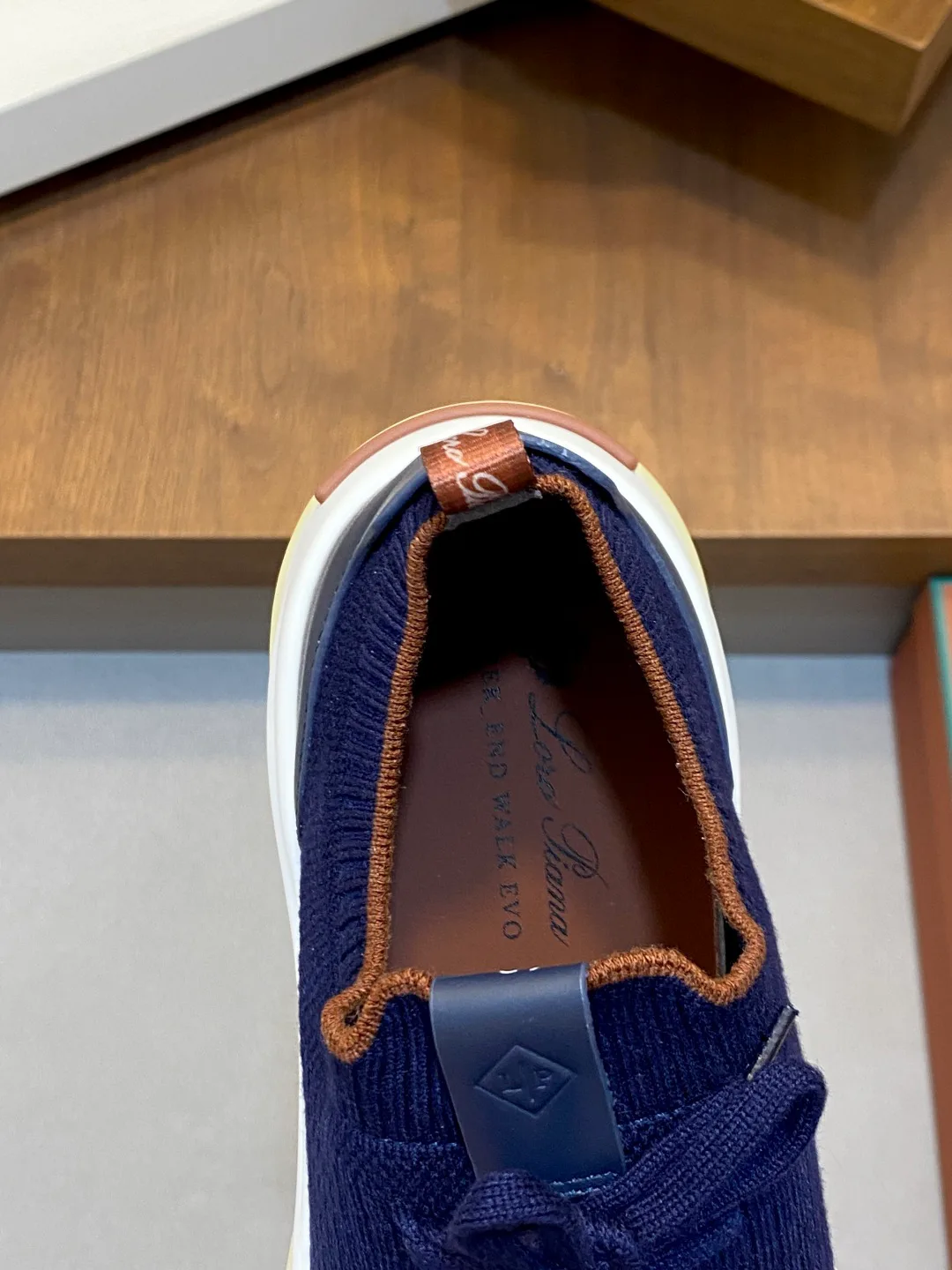 Кроссовки Мужские Loro Piana 18707623