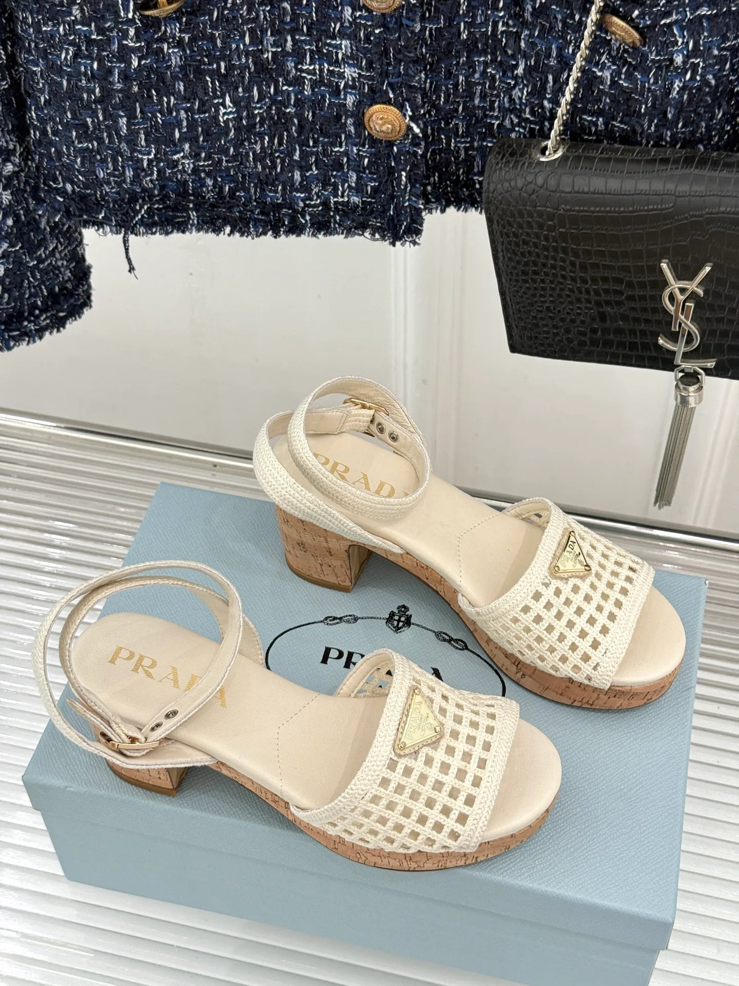 Босоножки Женские Prada 17467512