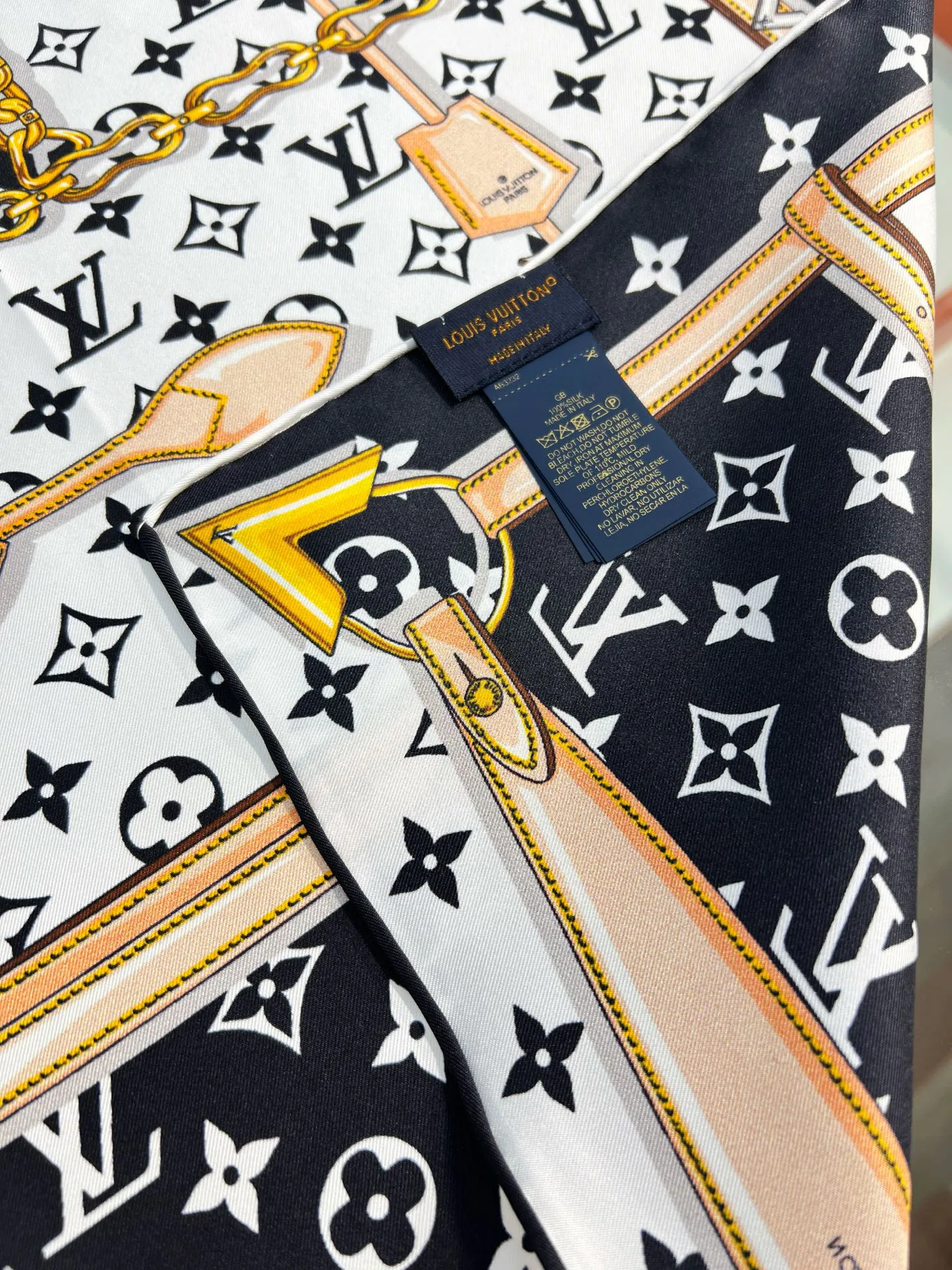 Платки Louis Vuitton 11503428