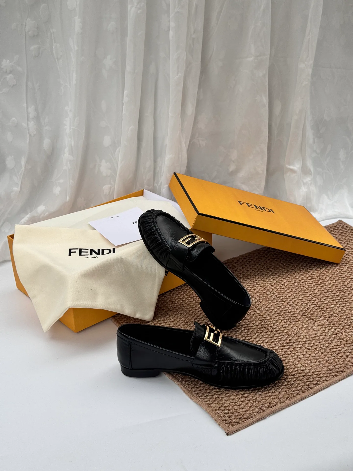Лоферы И Мокасины Женские Fendi 11721309