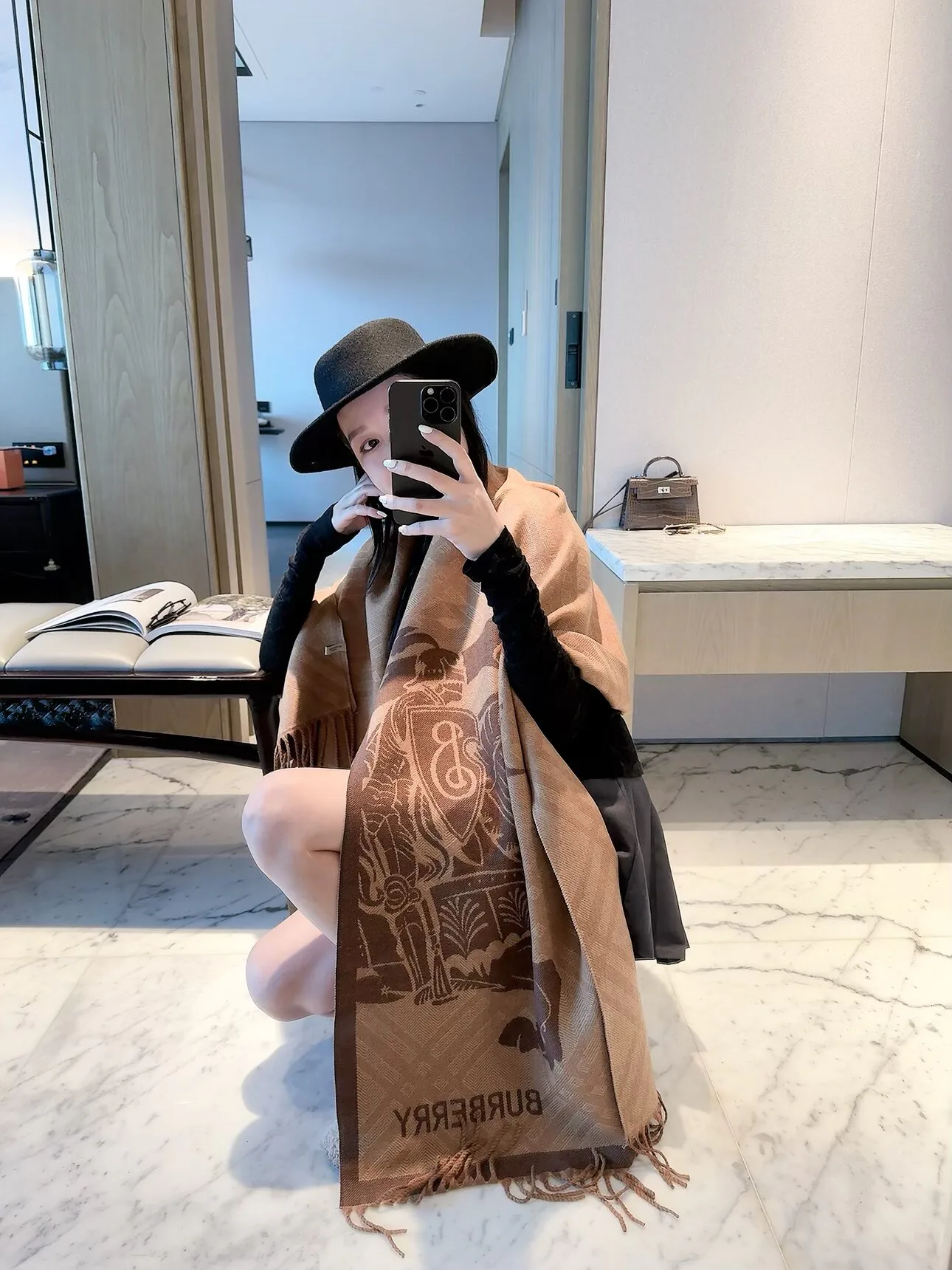 Шарфы Burberry 18003025