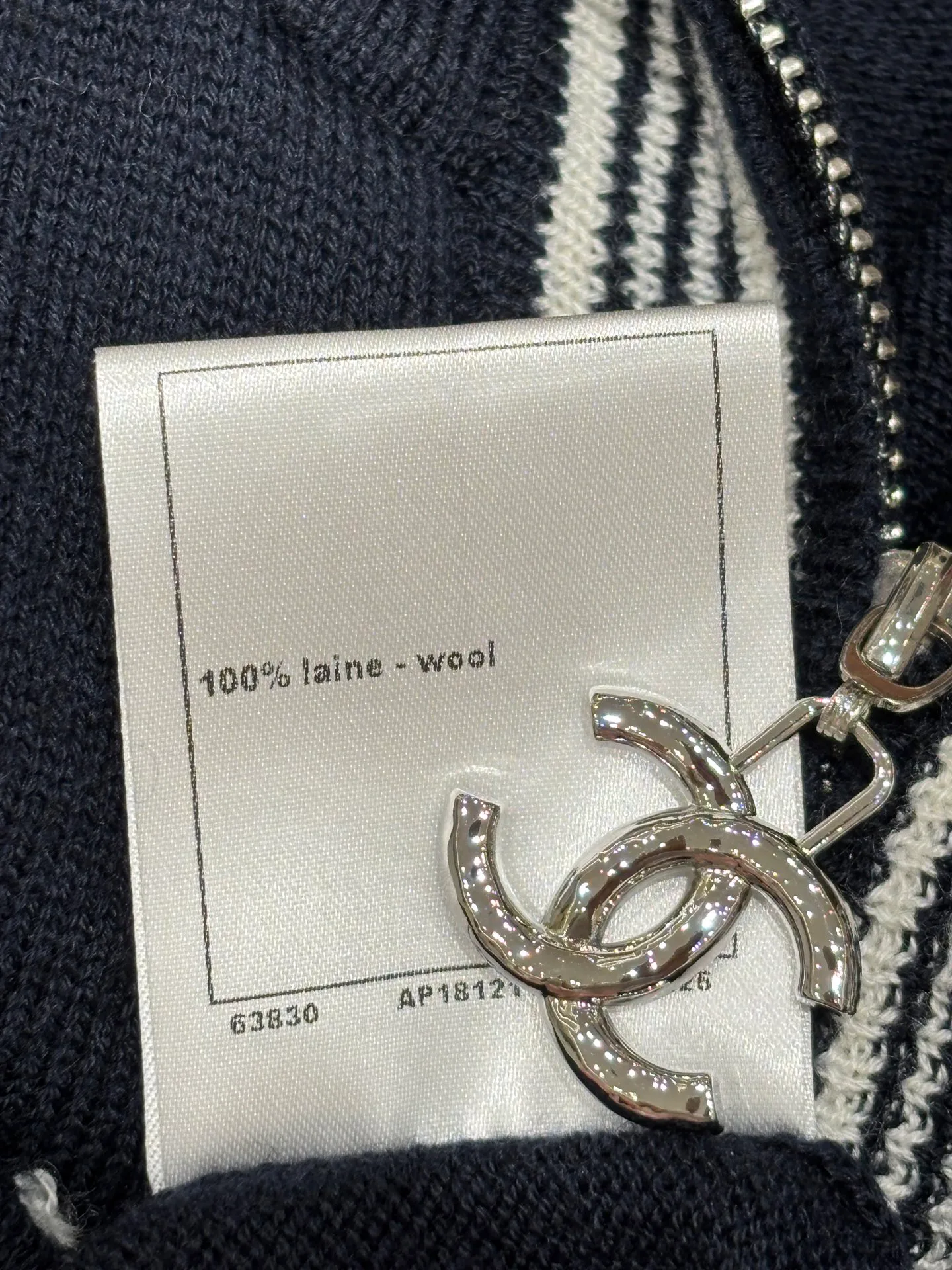 Джемперы И Свитеры Женские Chanel 17932553