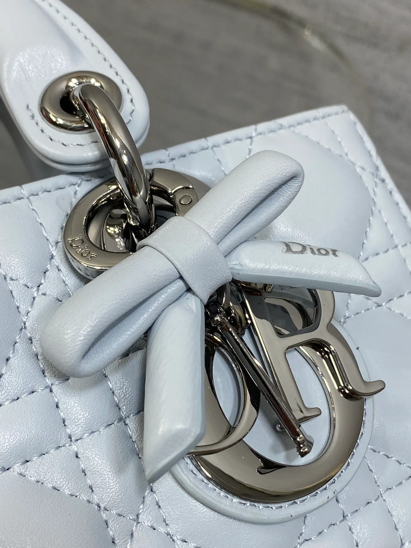 Классические Сумки Женские Christian Dior 13227174