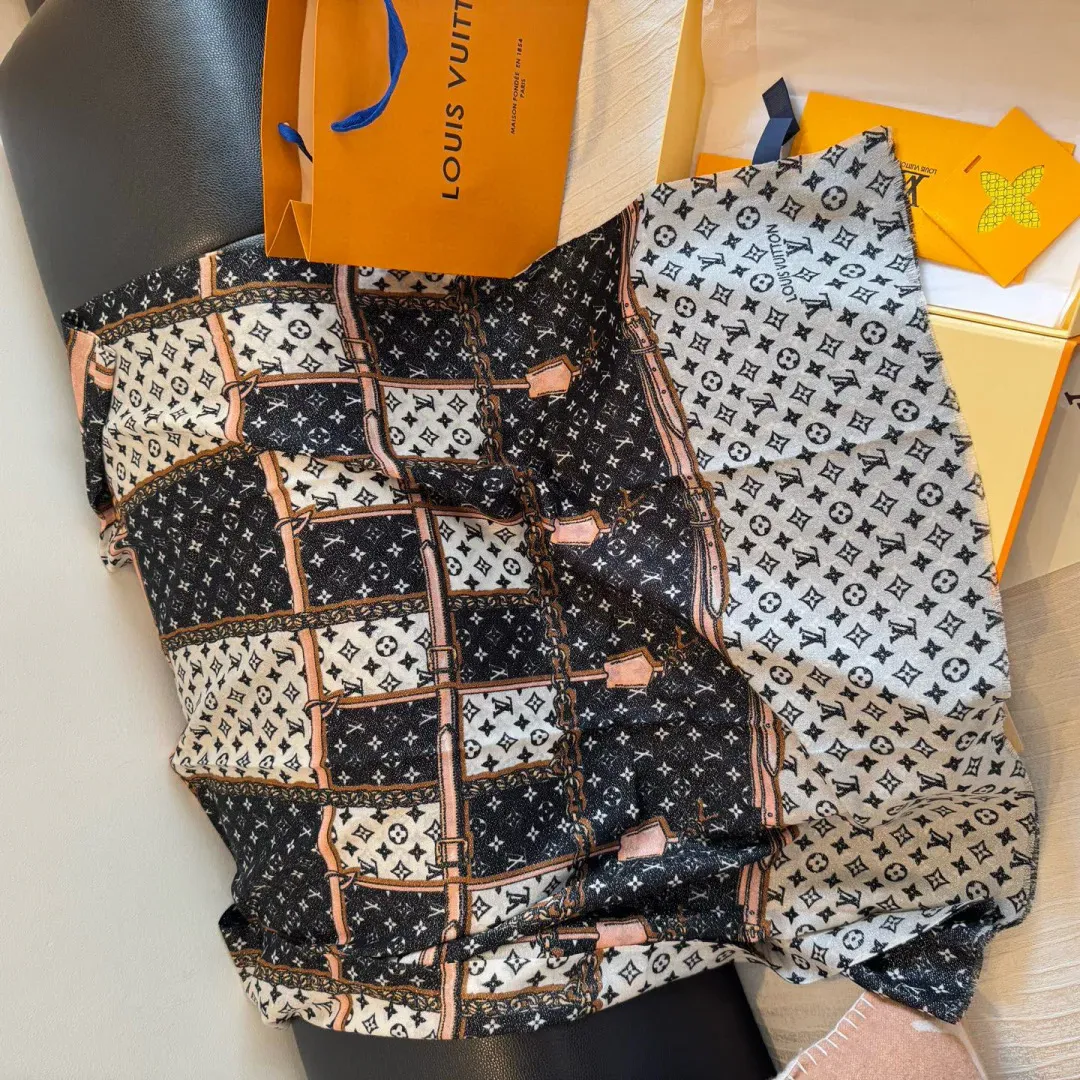 Шарфы Louis Vuitton 387038