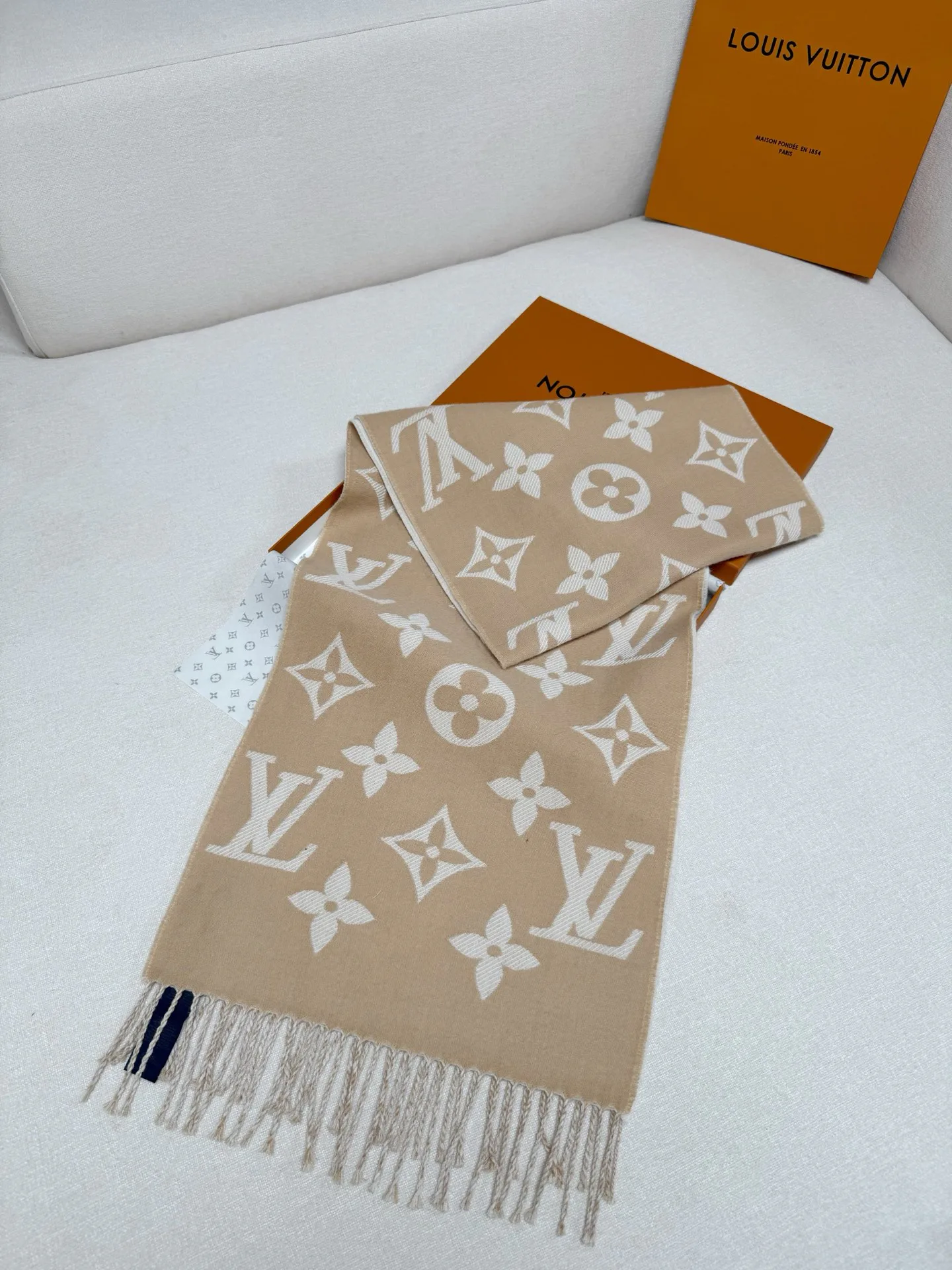 Шарфы Louis Vuitton 1861795