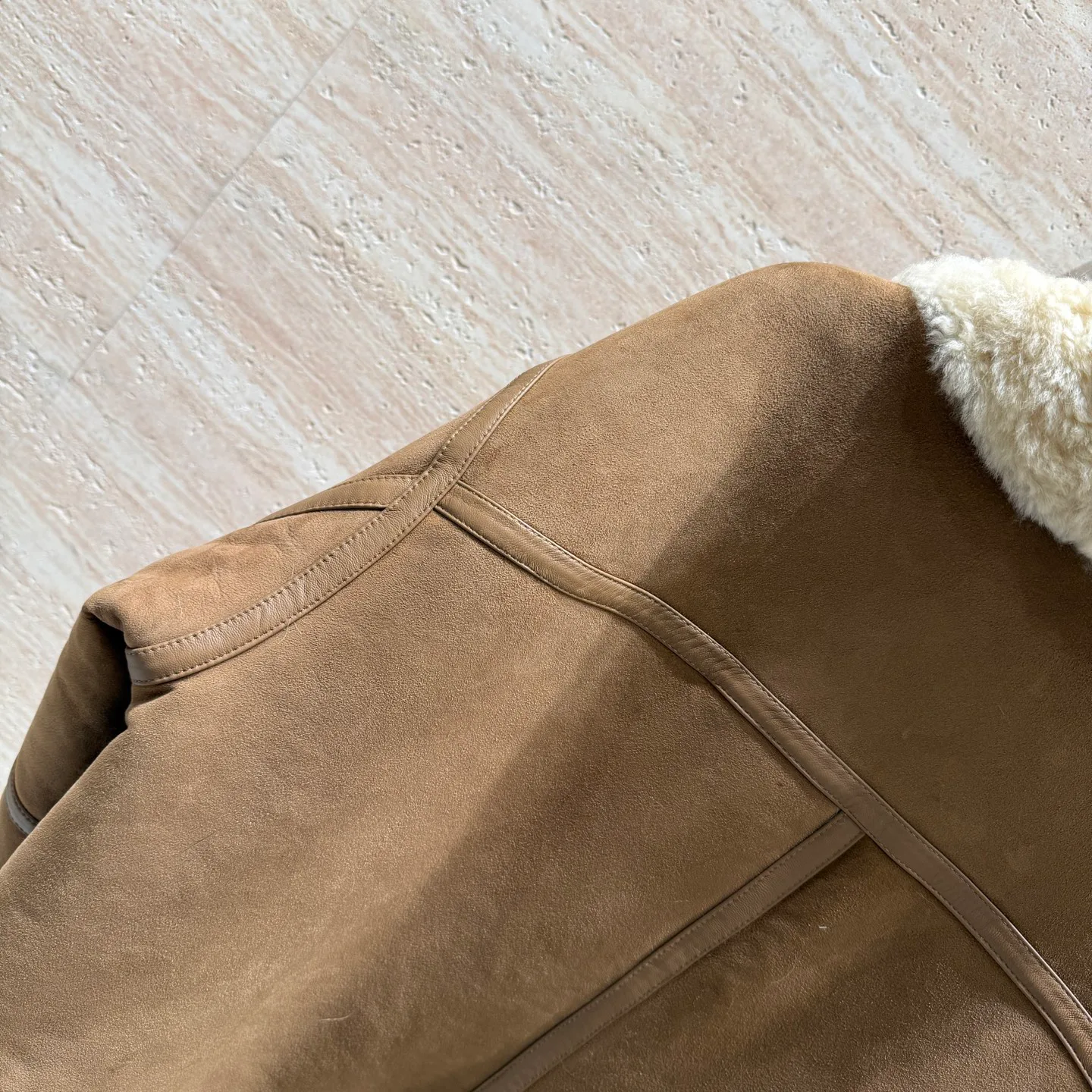 Кожаные Куртки И Дублёнки Женские Loewe 2772657