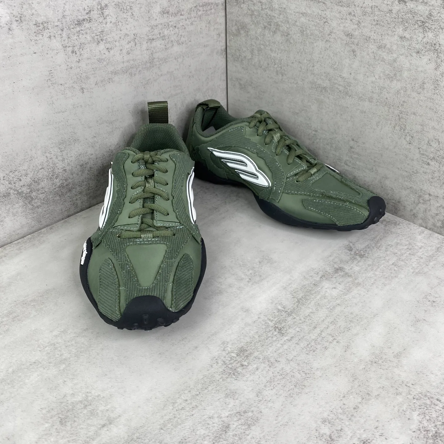 Кроссовки Женские Balenciaga 11216161