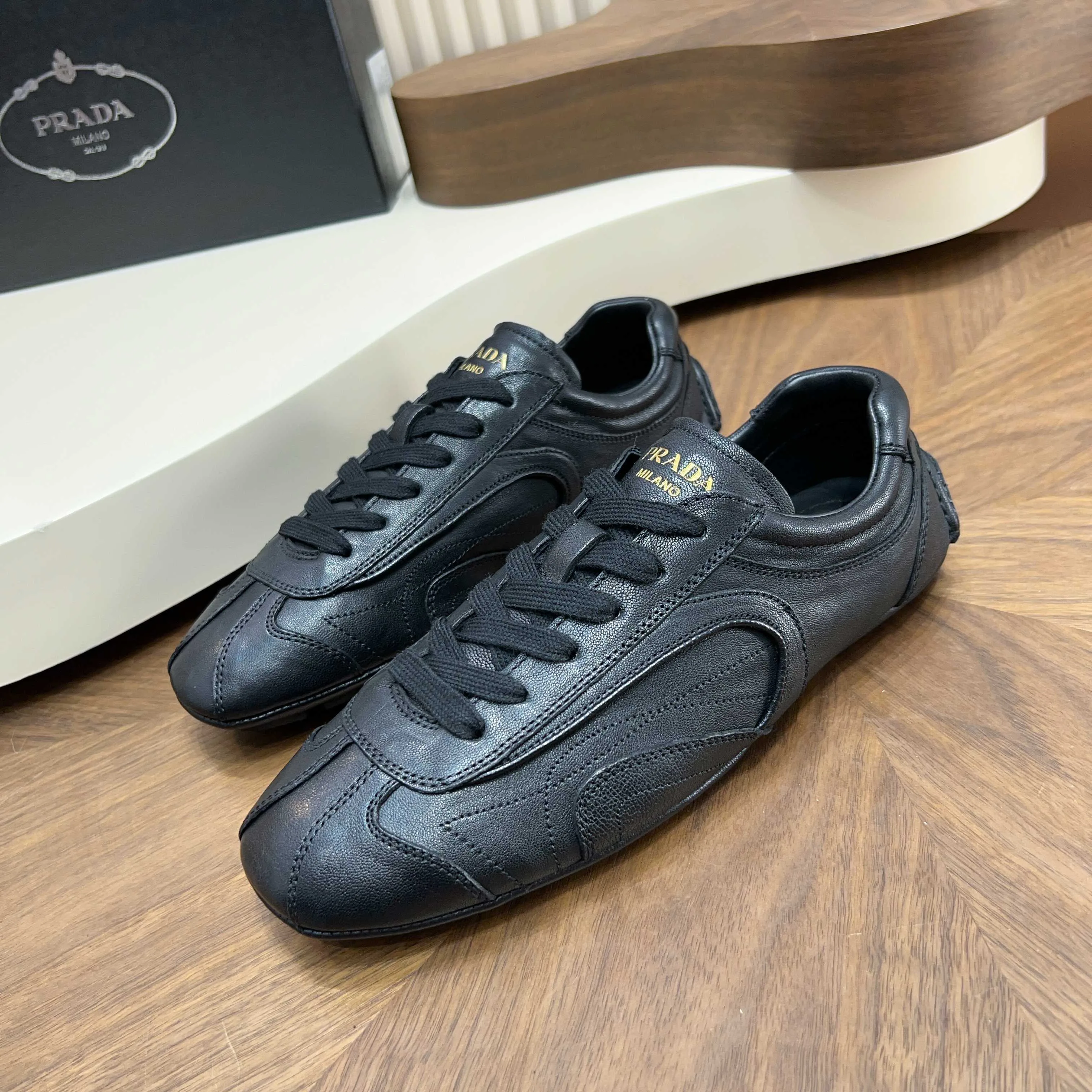 Кроссовки Мужские Prada 12651047