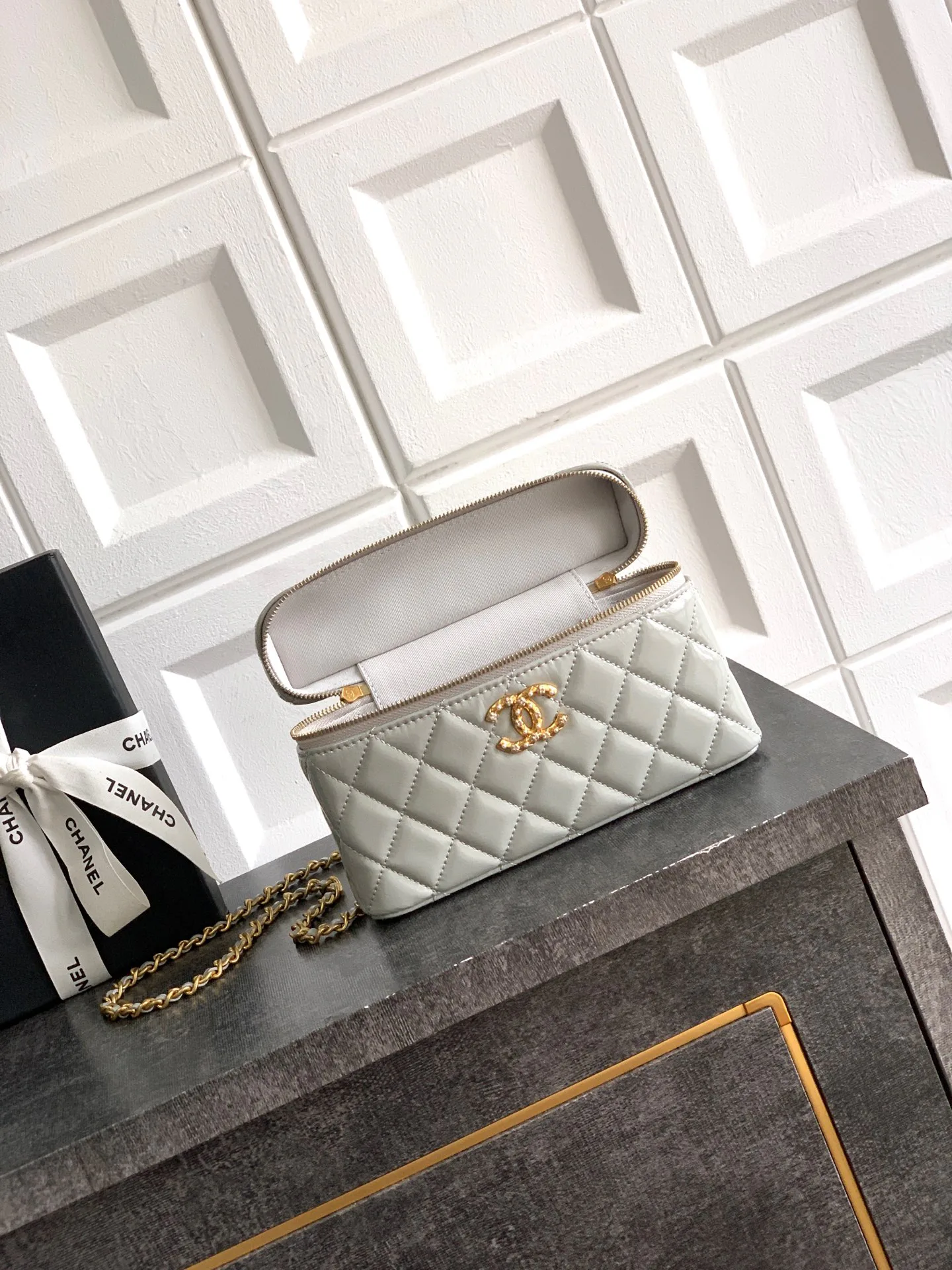 Классические Сумки Женские Chanel 12779044