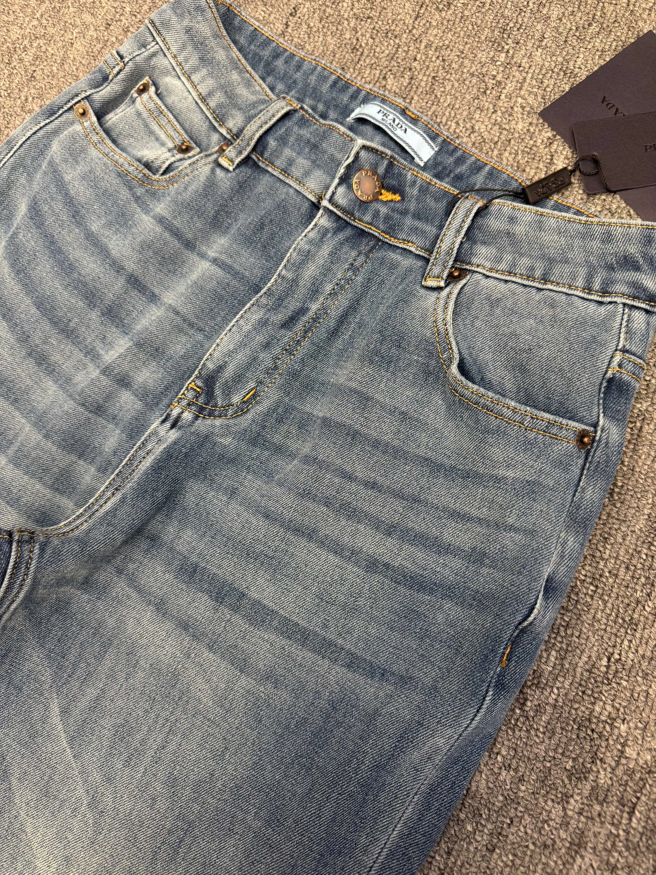 Джинсы Женские Prada 166555