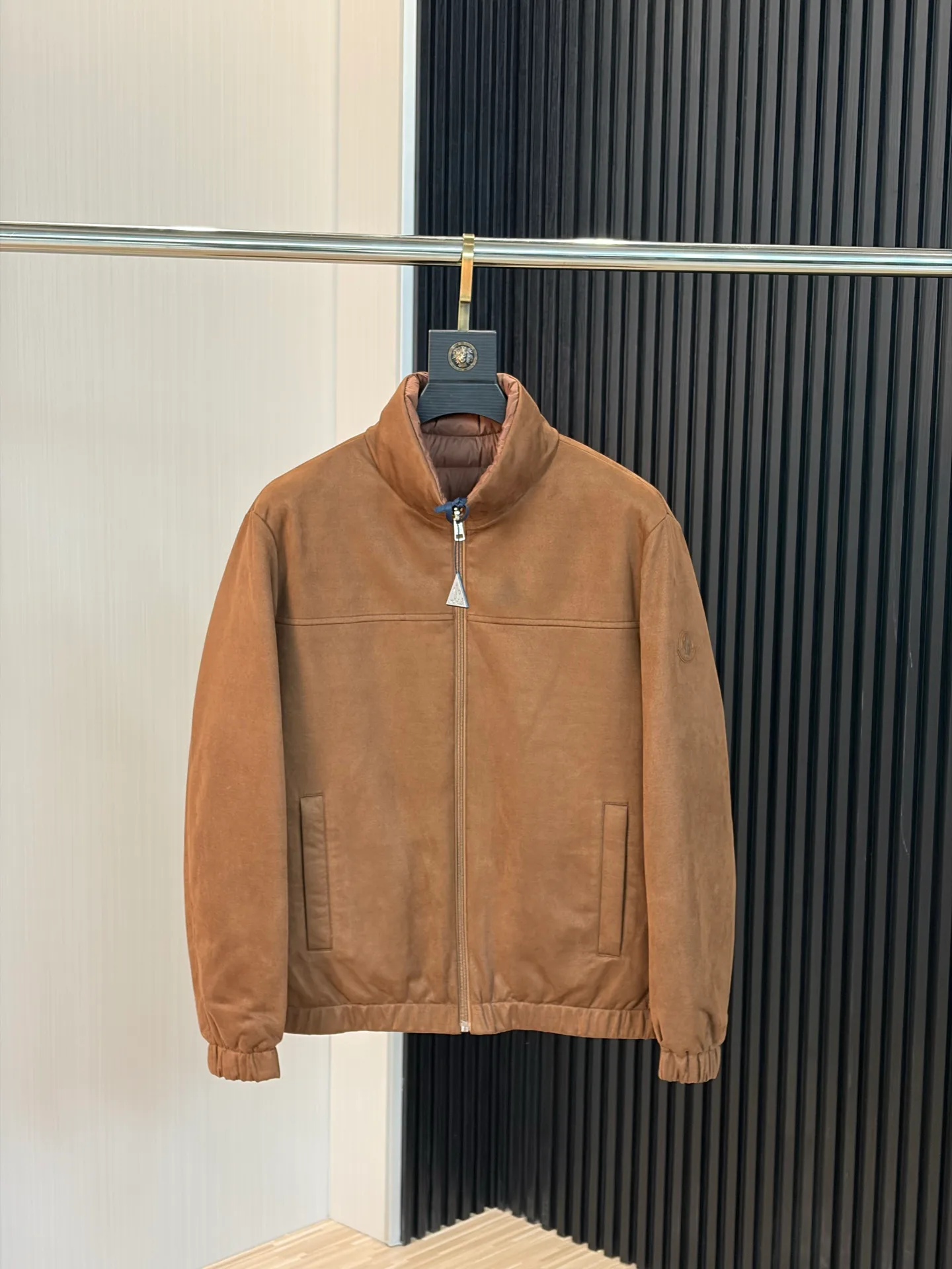 Куртки И Пуховики Женские Moncler 18188487