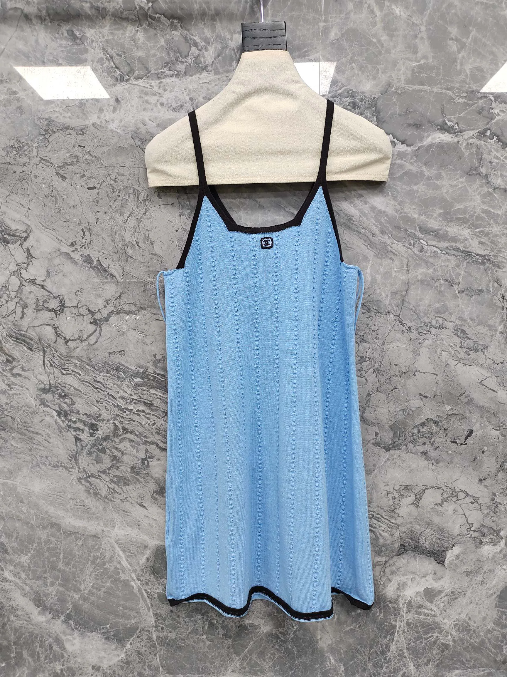 Платья Женские Chanel 10035994