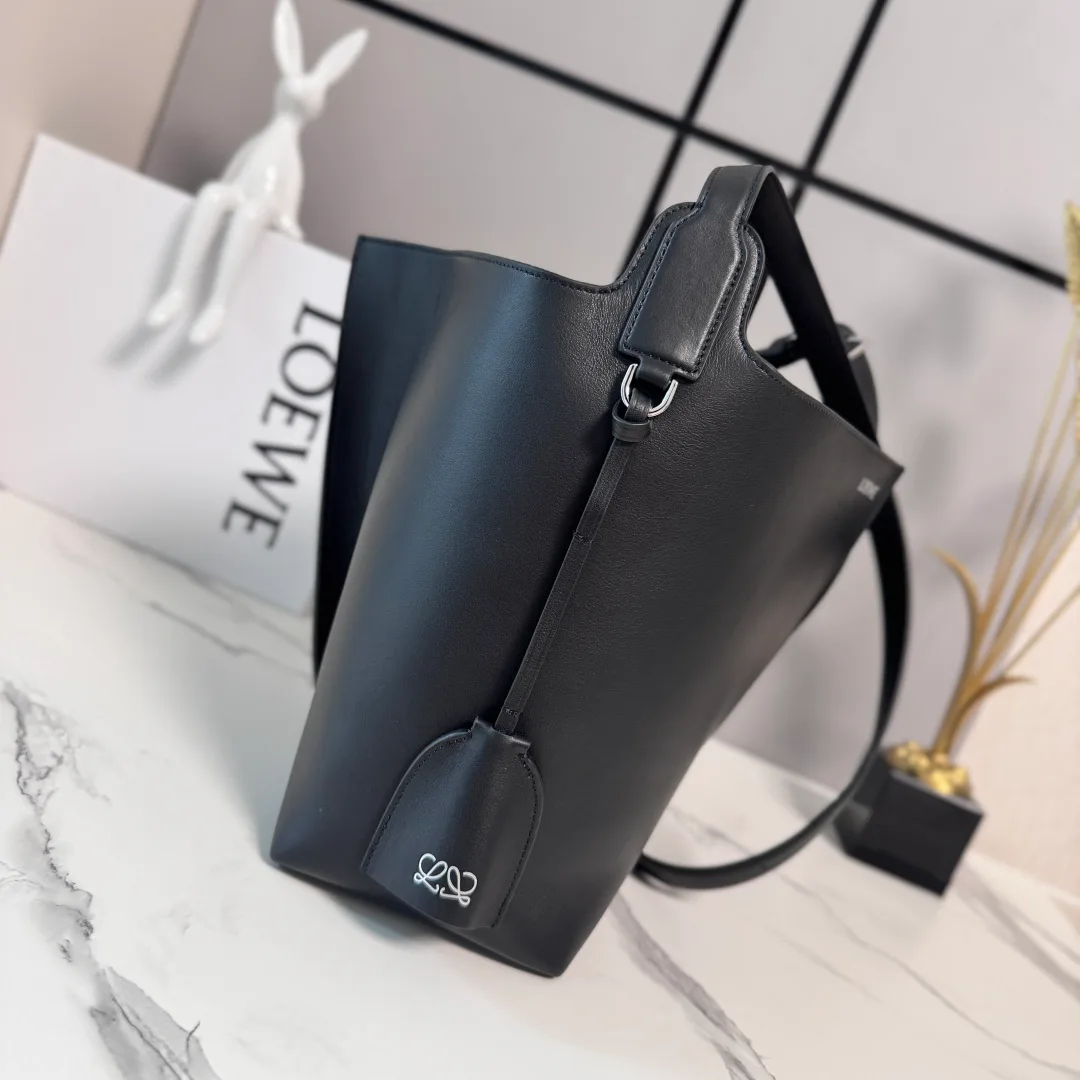 Классические Сумки Женские Loewe 18004242