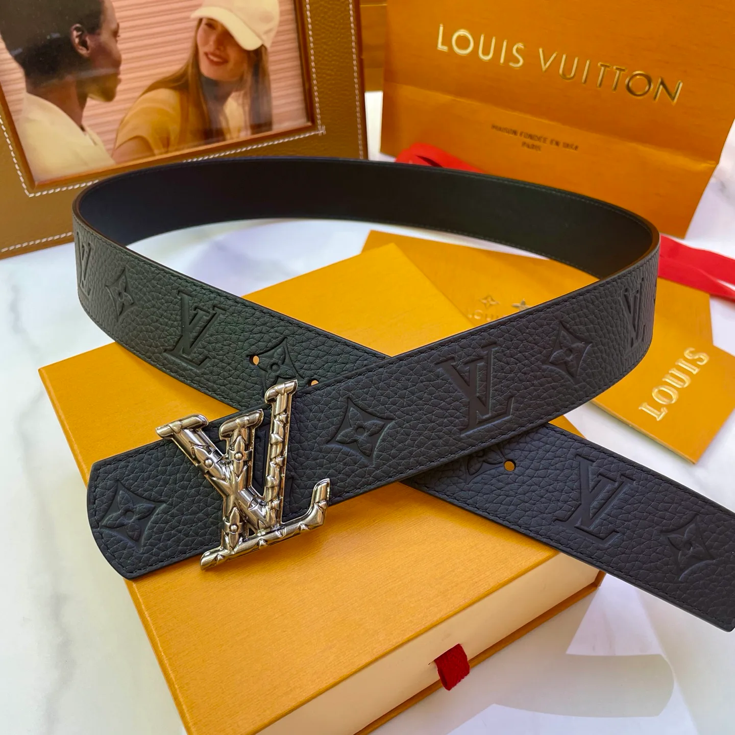 Ремни Louis Vuitton 11406613
