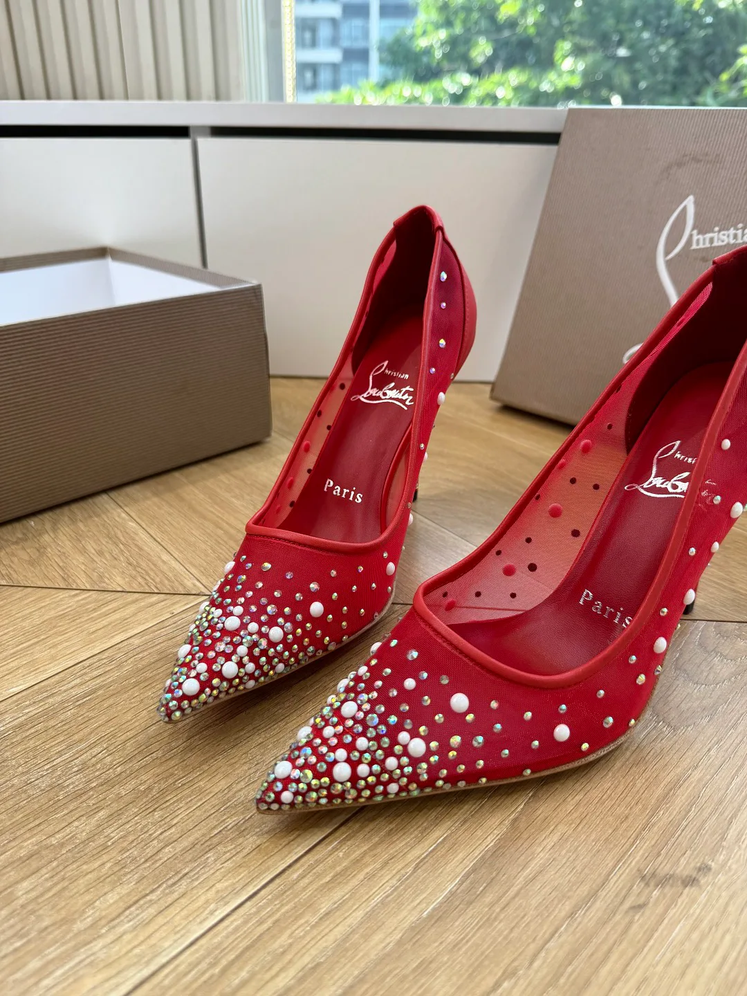 Туфли Женские Christian Louboutin 17480776