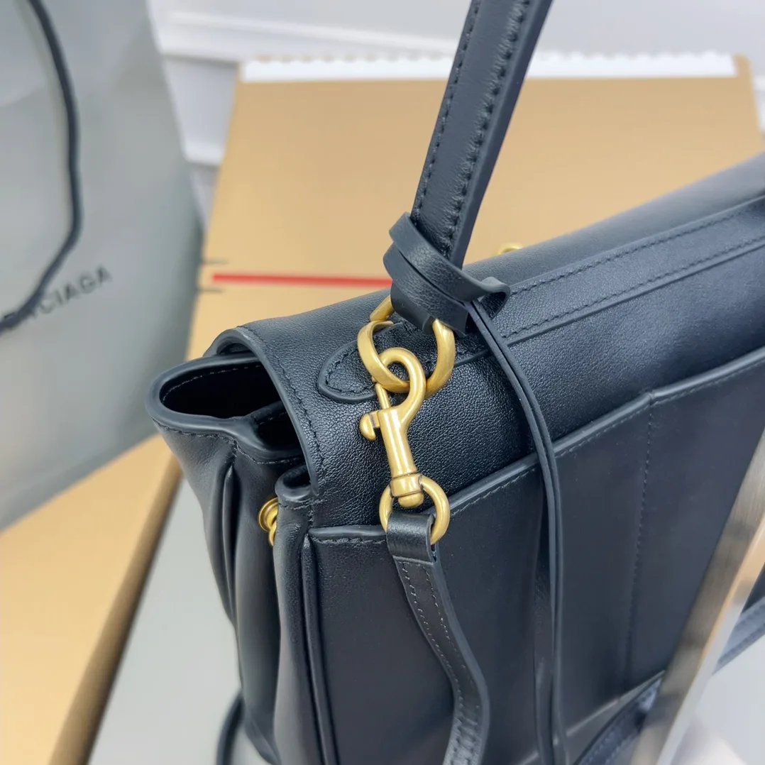 Классические Сумки Женские Balenciaga 11872208