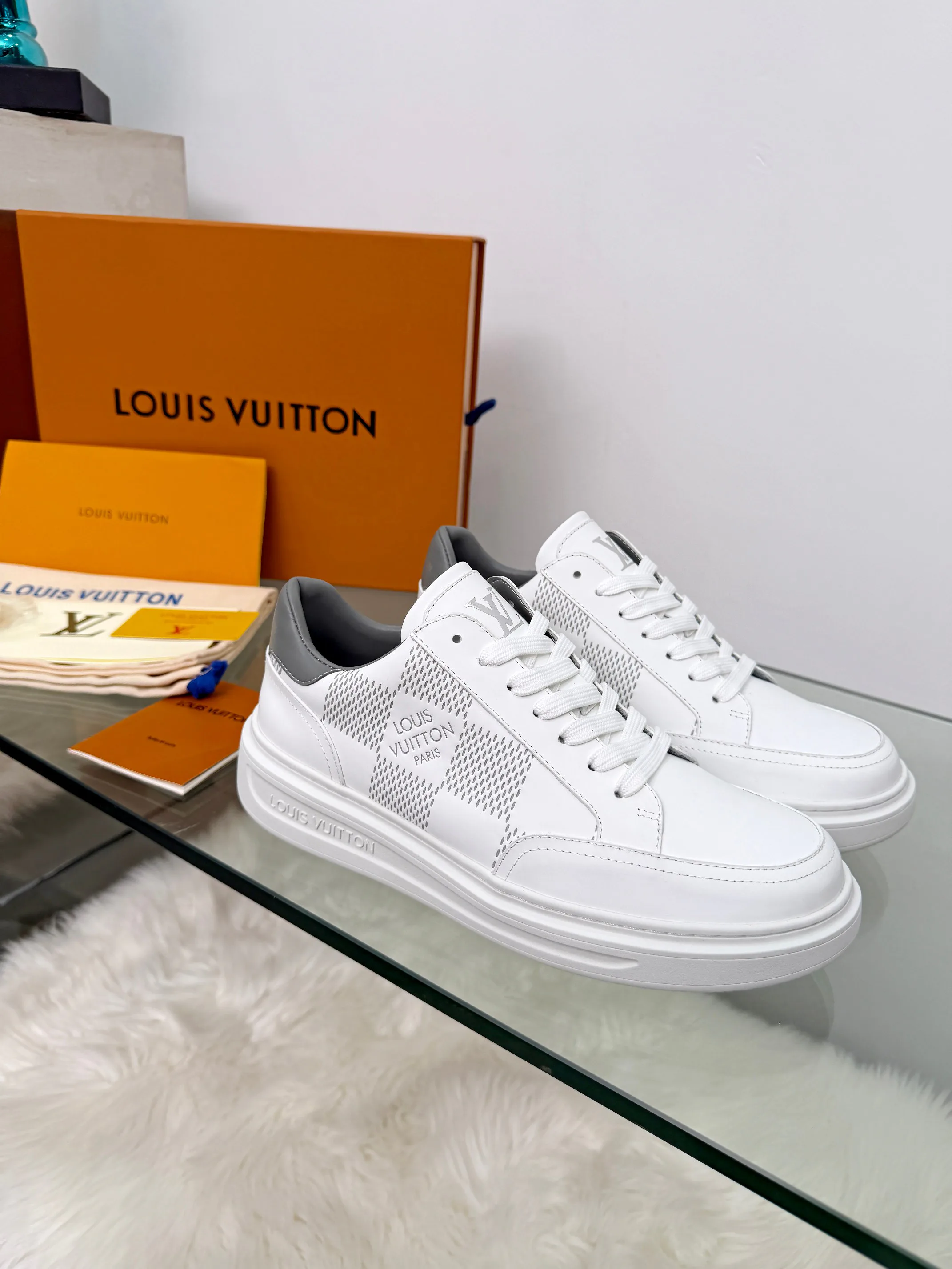 Кроссовки Мужские Louis Vuitton 19783728