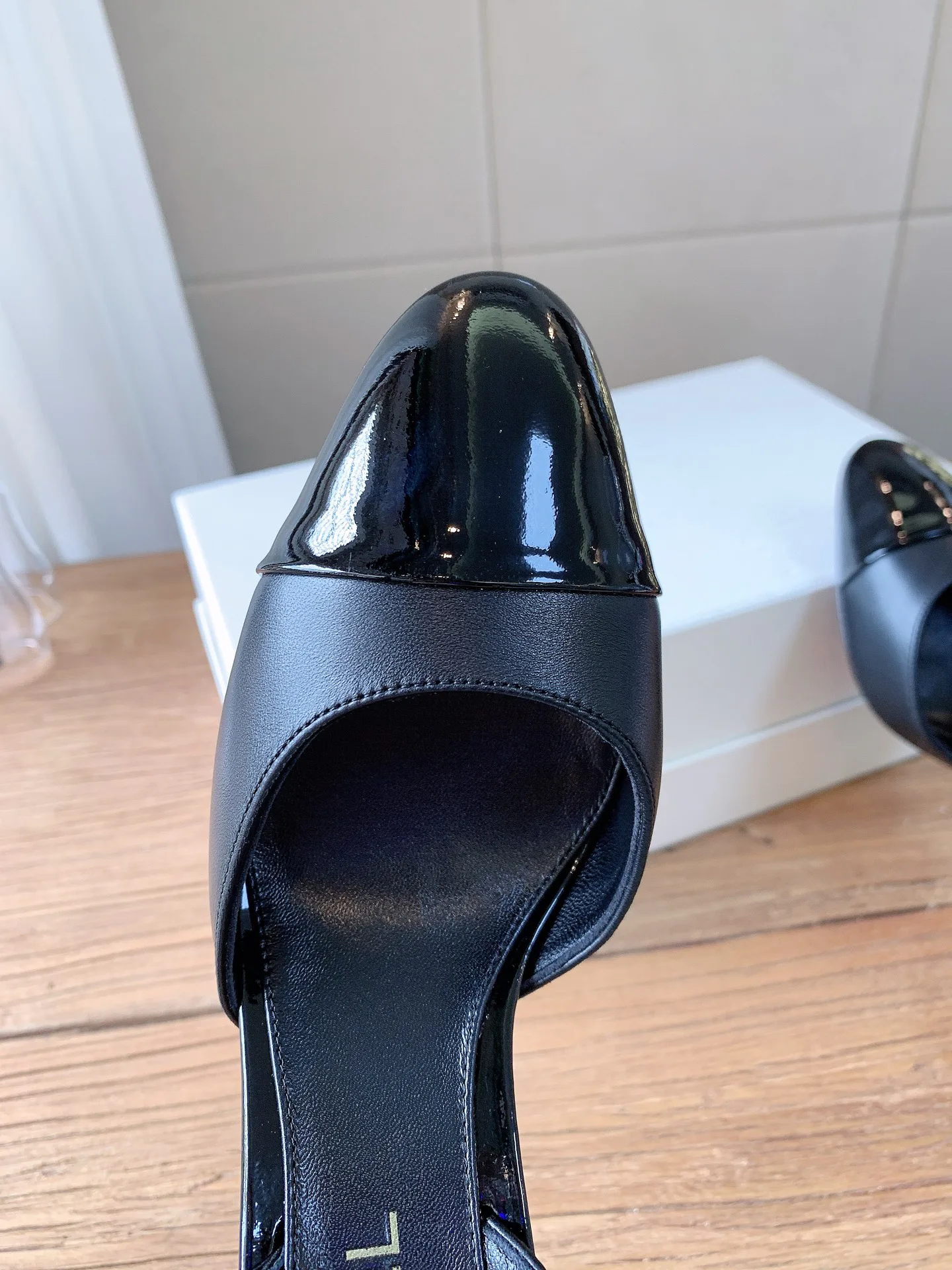 Туфли Женские Chanel 16942023