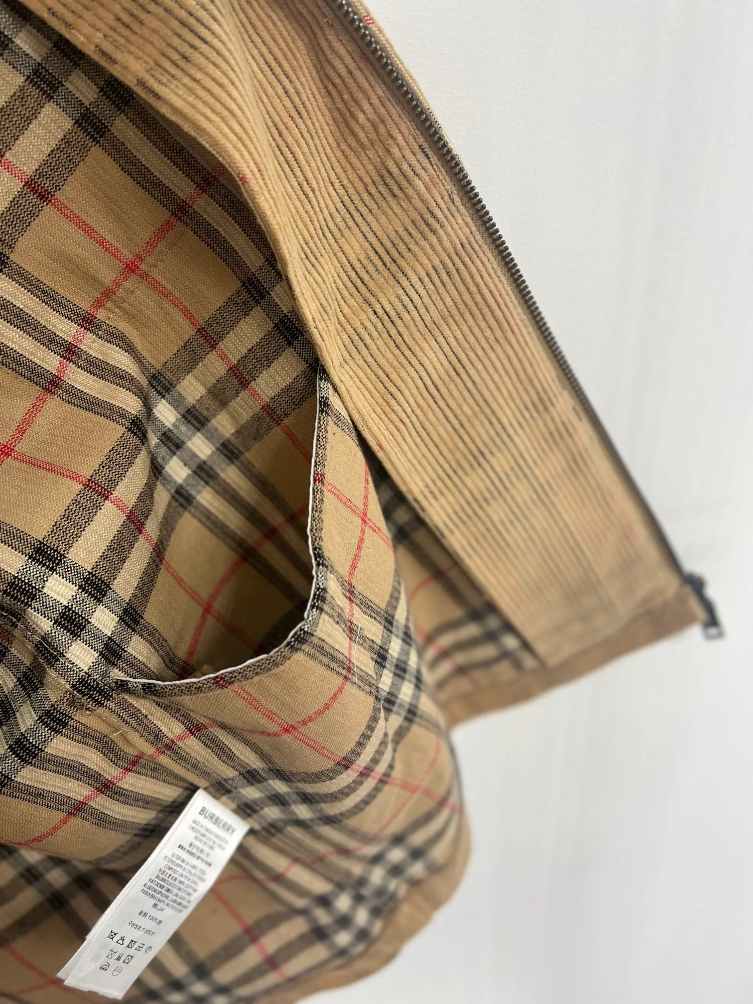 Куртки И Пуховики Женские Burberry 10898793