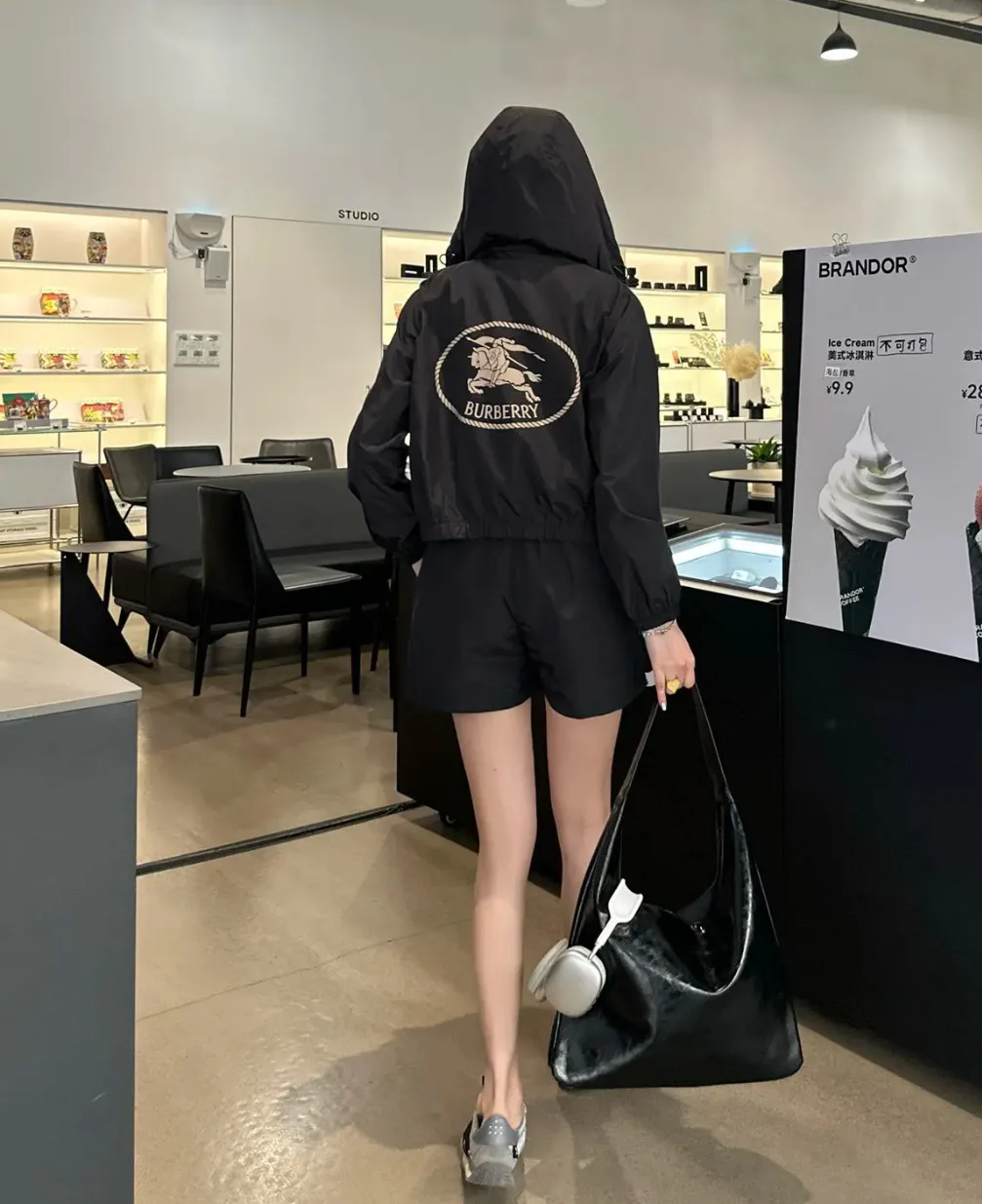 Куртки И Пуховики Женские Burberry 11224928