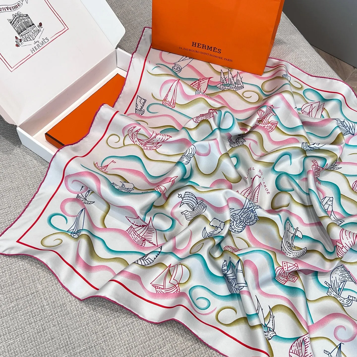 Платки Hermes 12781373