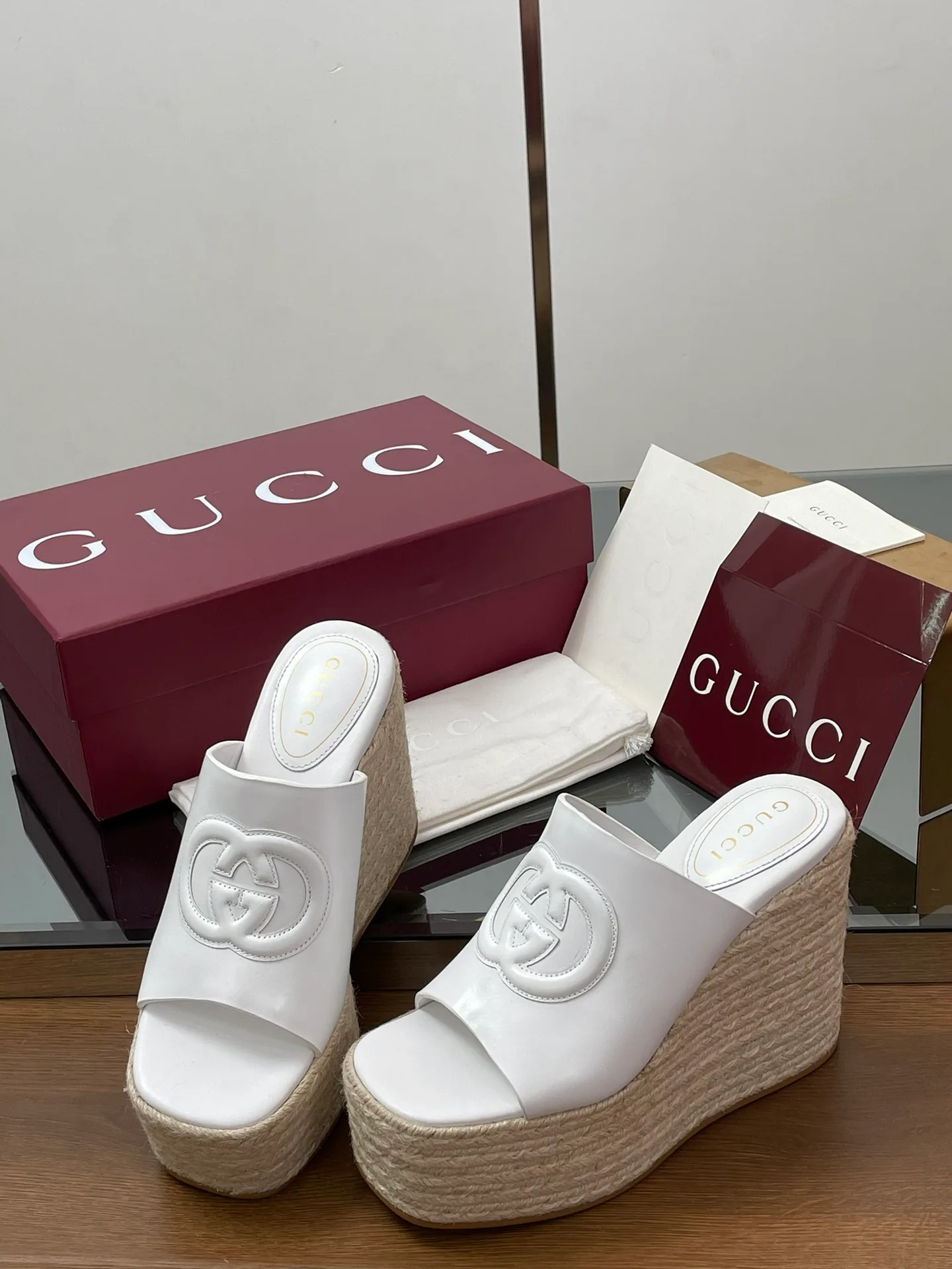 Босоножки Женские Gucci 11616326