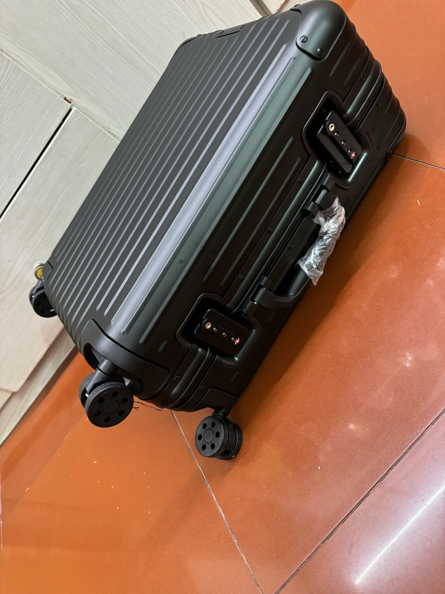 Чемоданы Rimowa 14319437