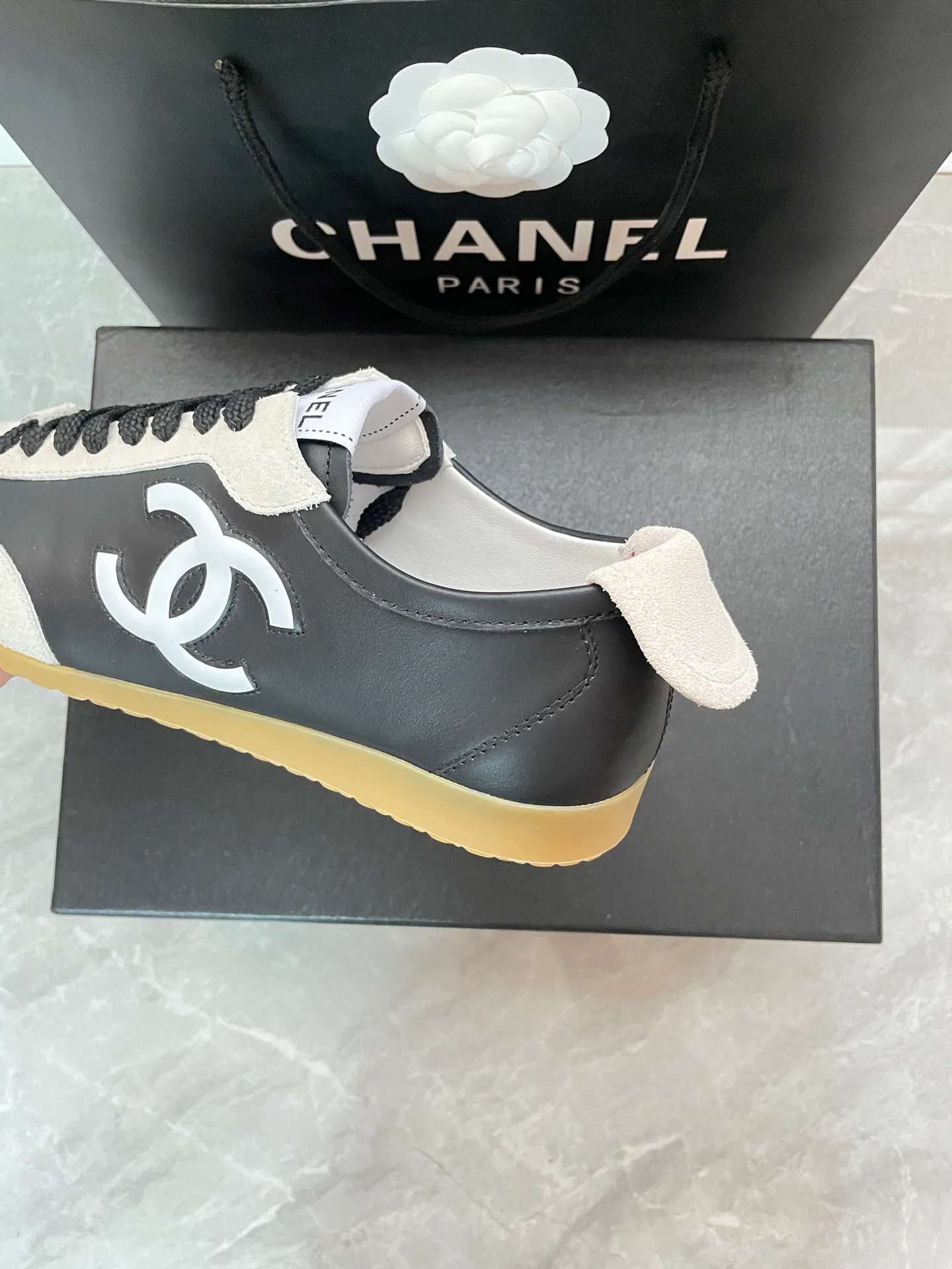 Кроссовки Женские Chanel 11008591